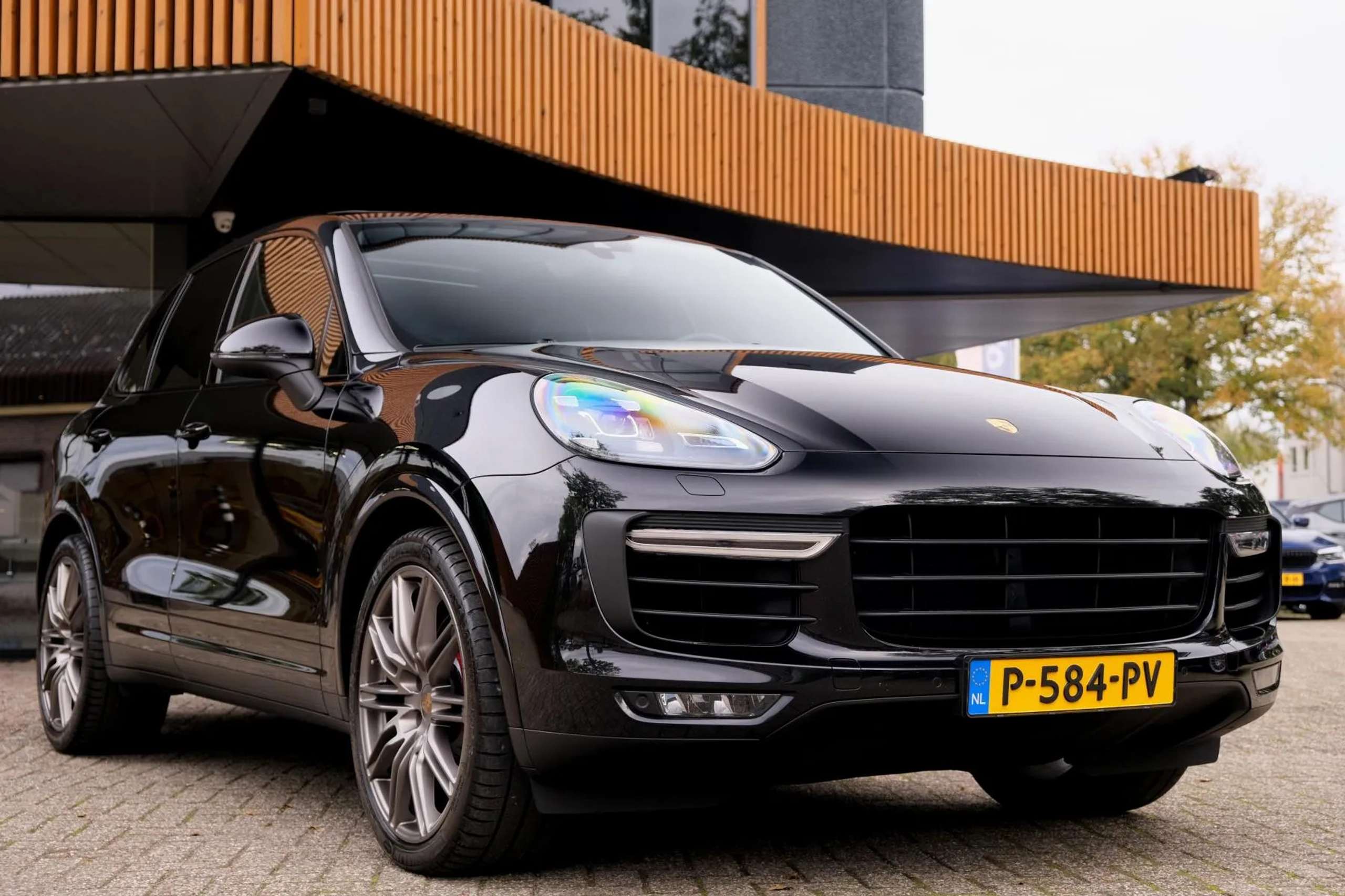 Porsche - Cayenne