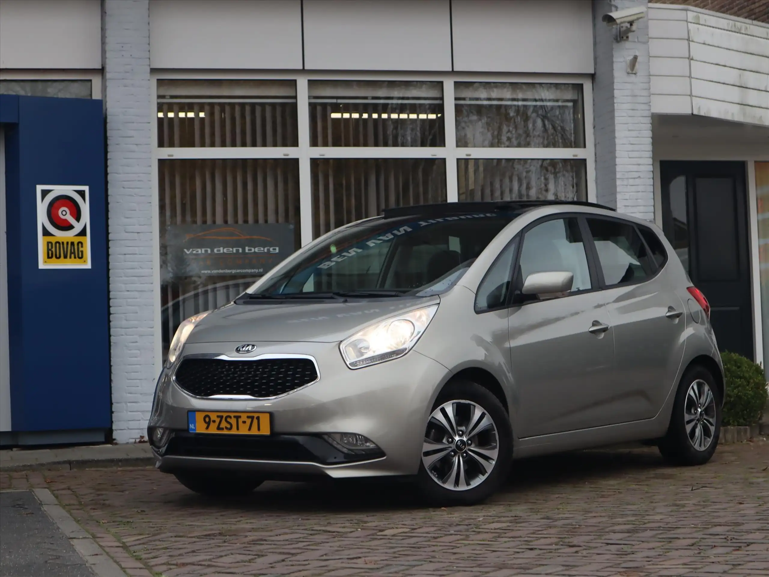 Kia - Venga