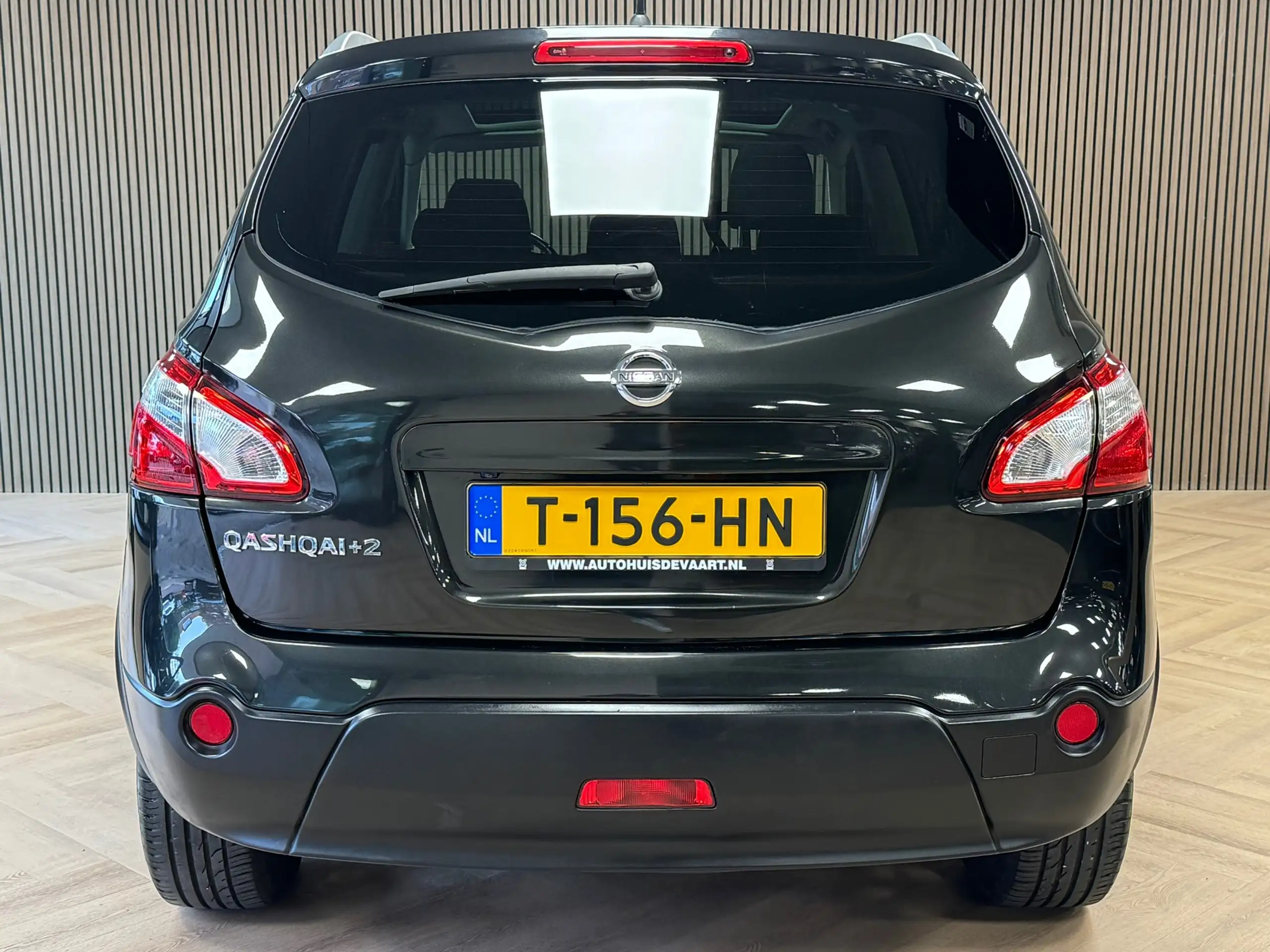 Nissan - Qashqai+2