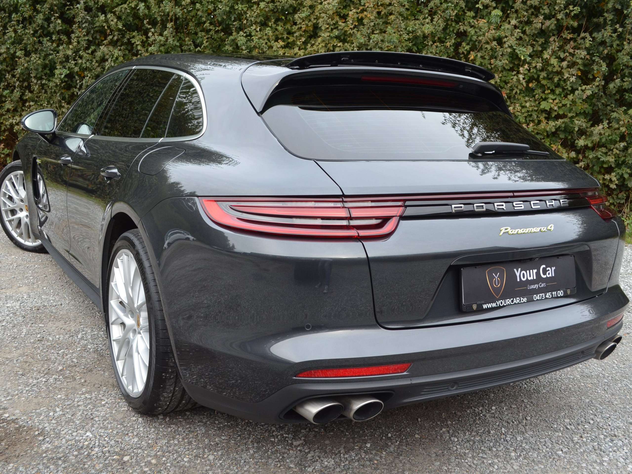 Porsche - Panamera