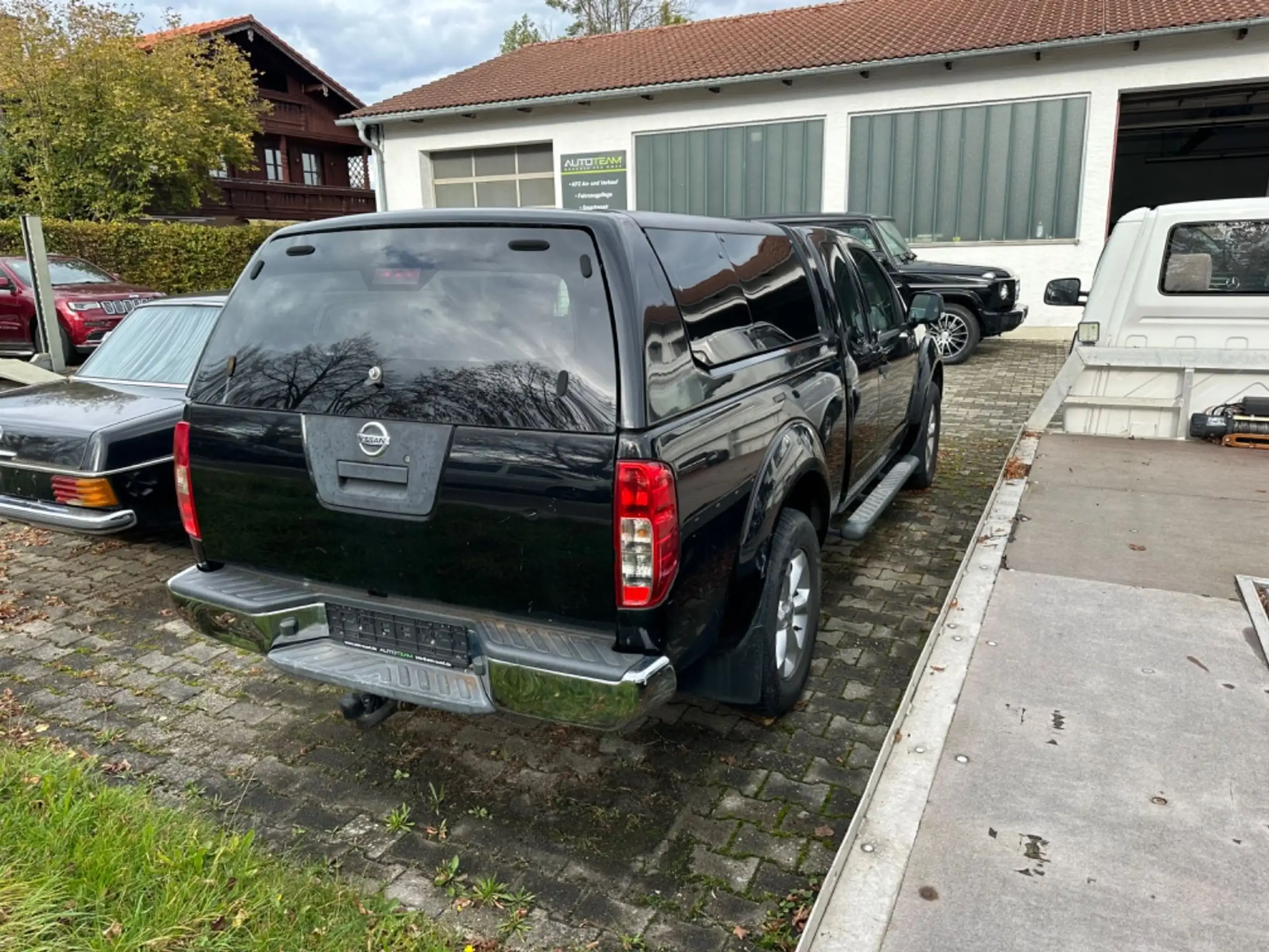 Nissan - Navara