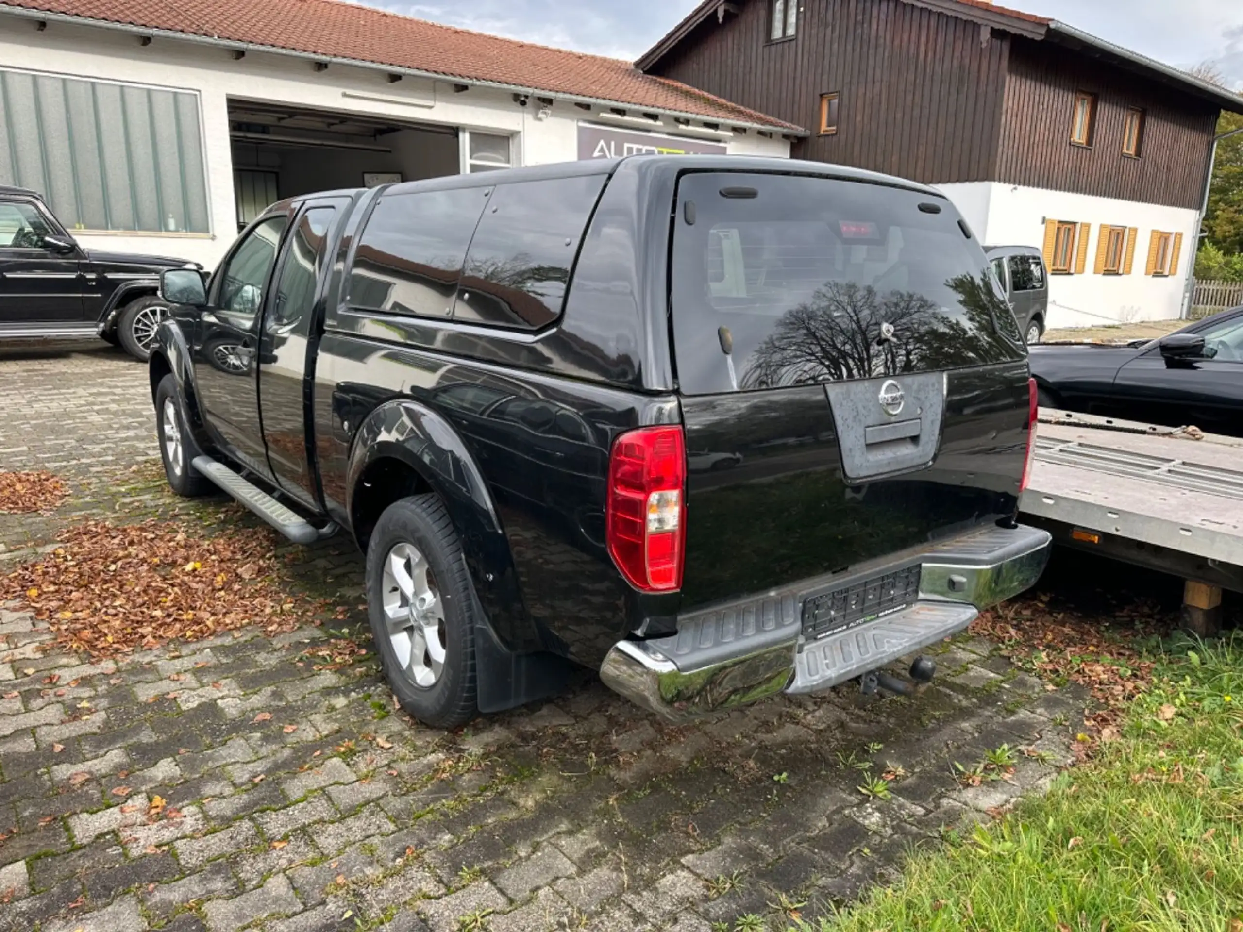 Nissan - Navara