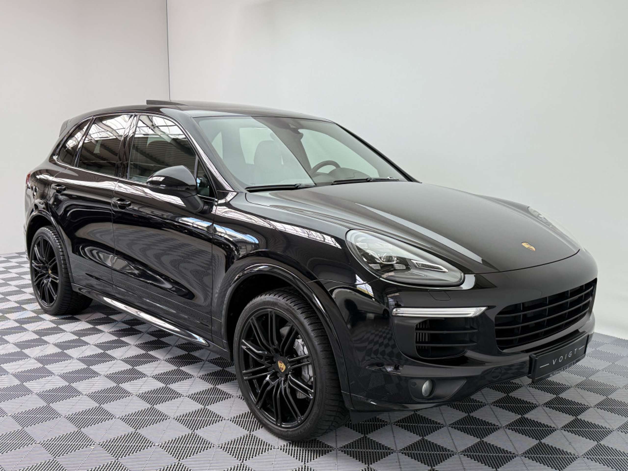 Porsche - Cayenne