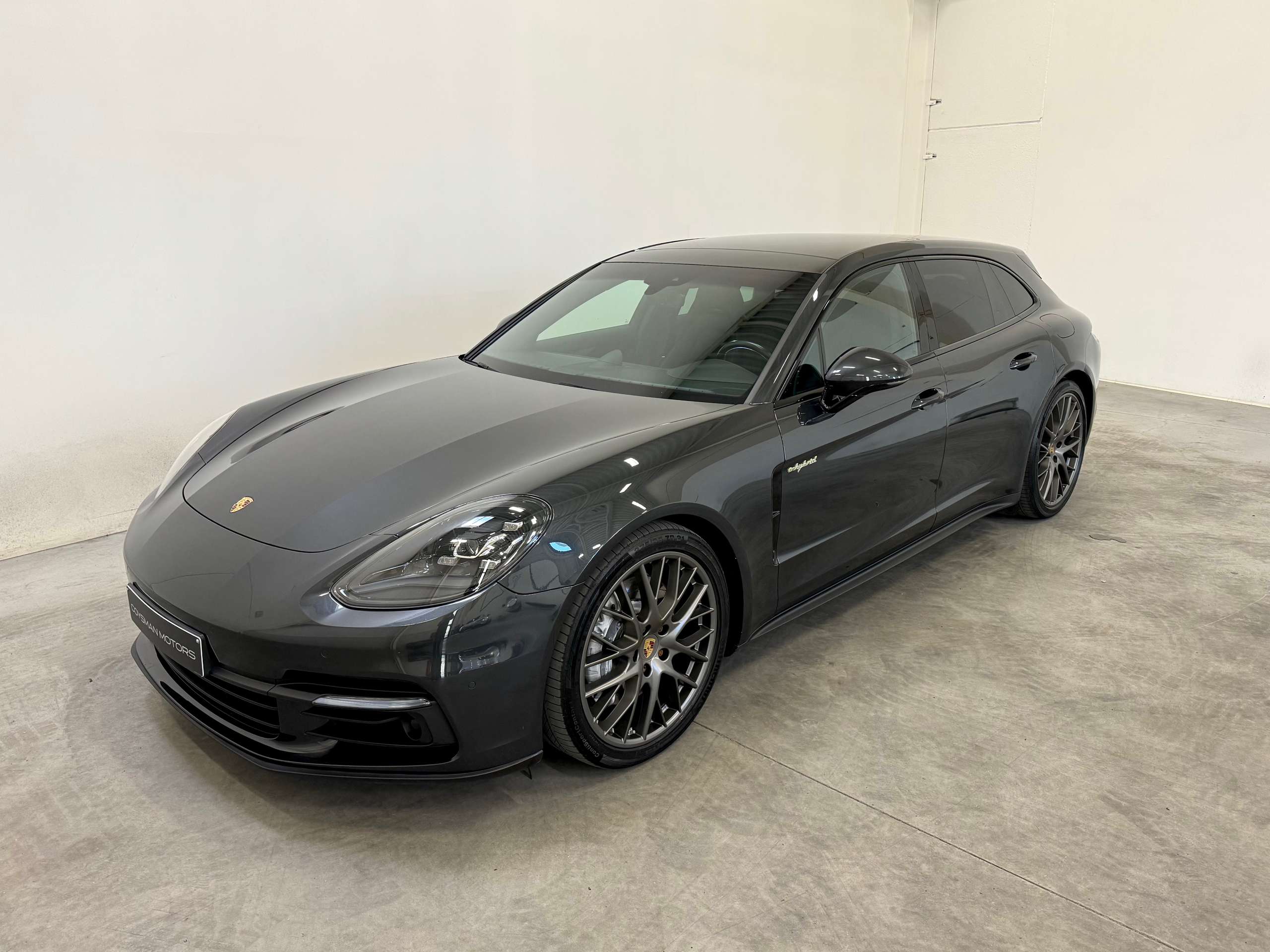 Porsche - Panamera