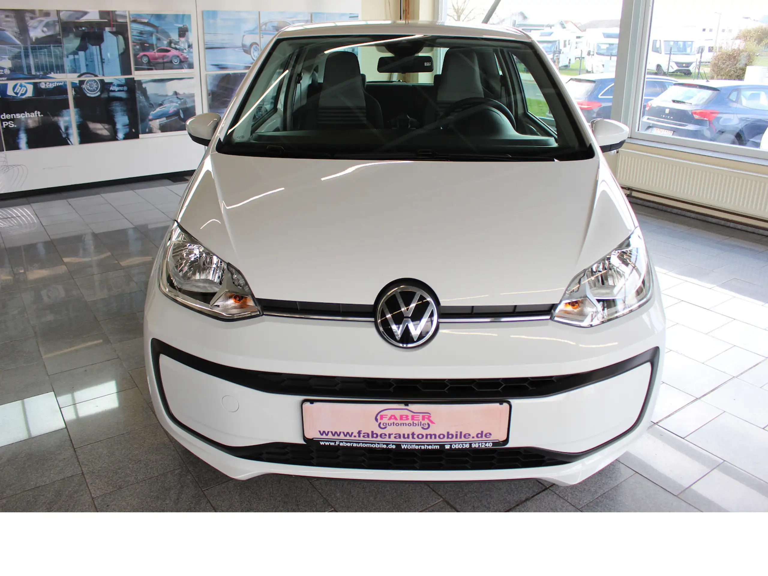 Volkswagen - up!