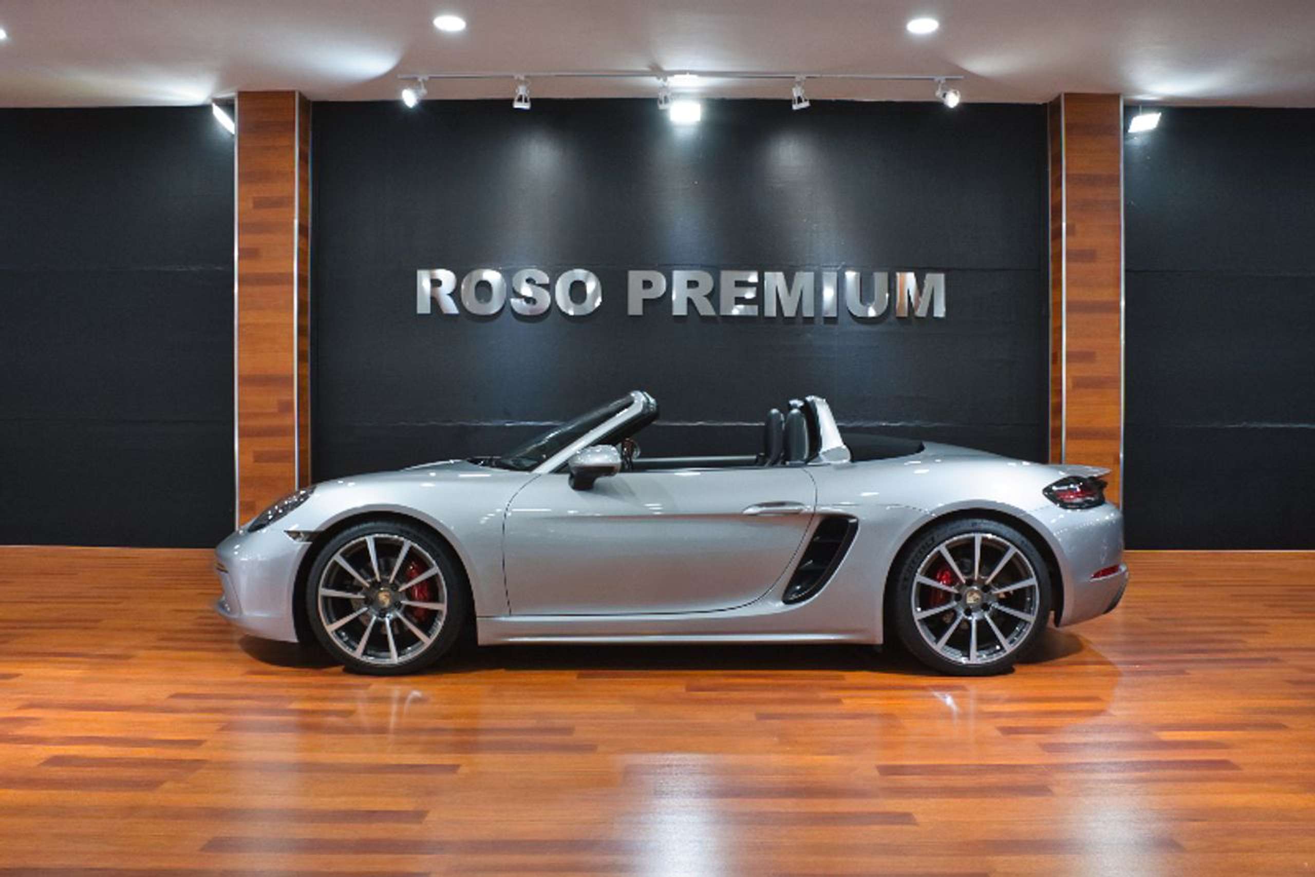 Porsche - Boxster