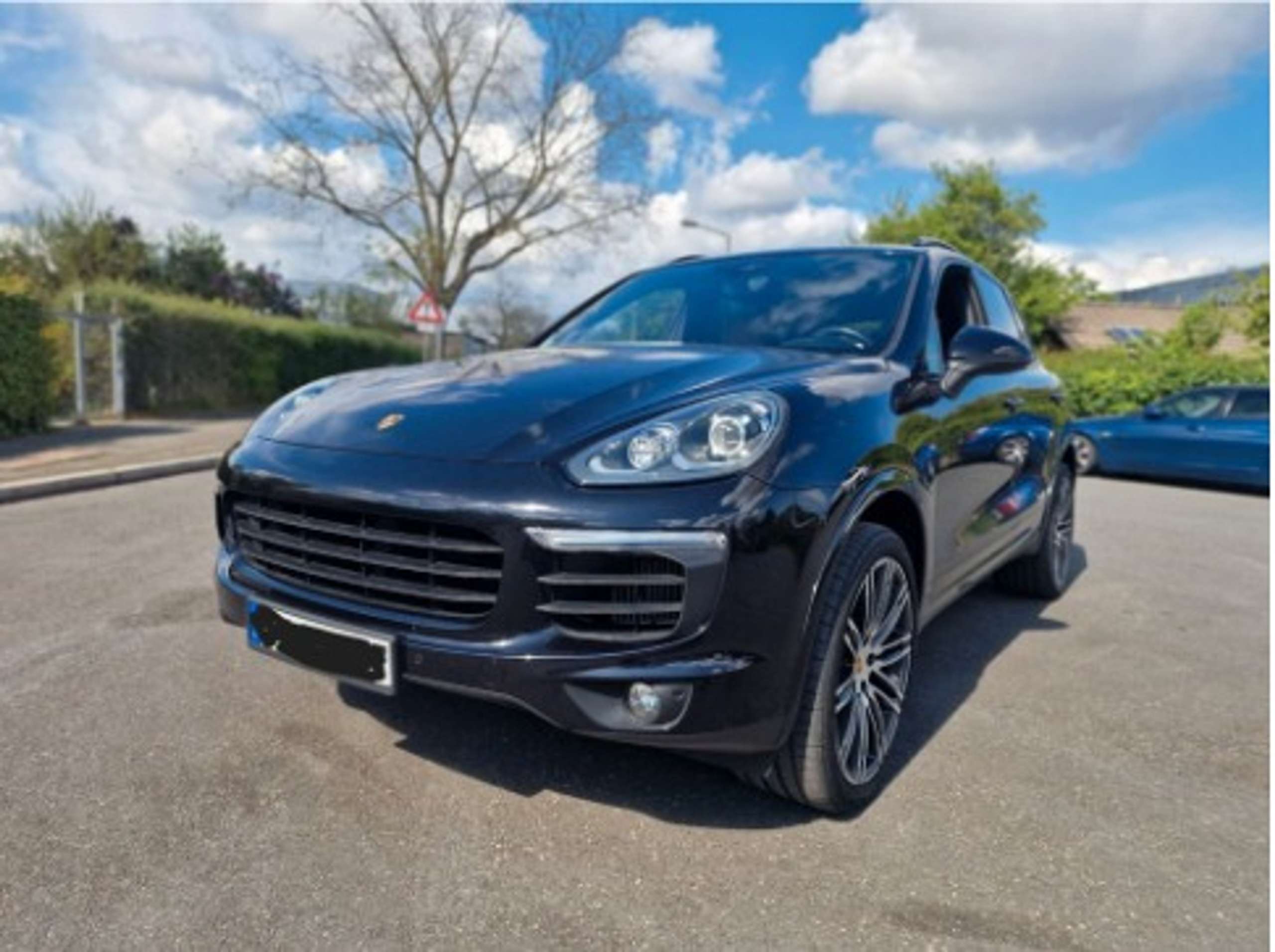 Porsche - Cayenne