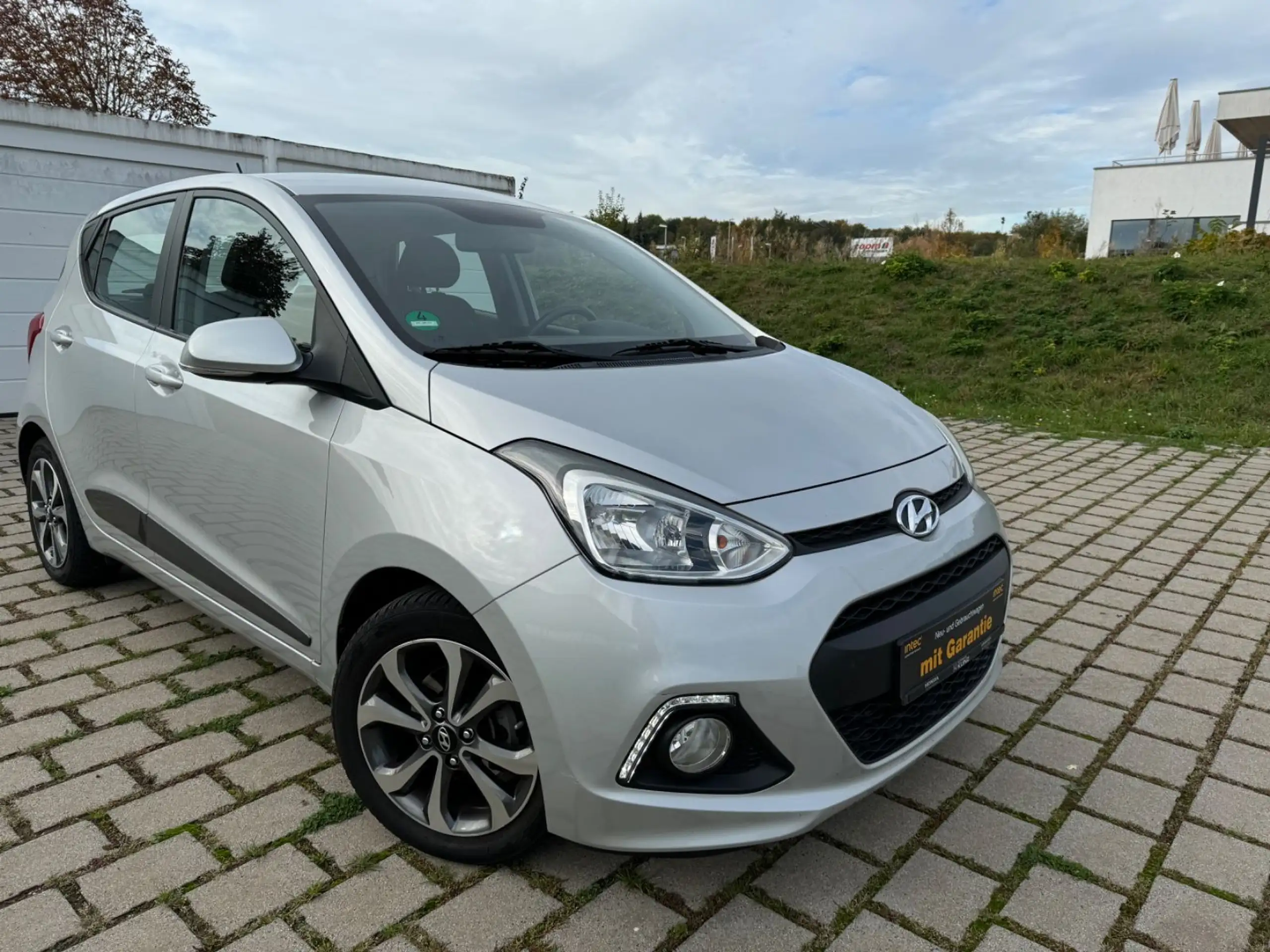 Hyundai - i10