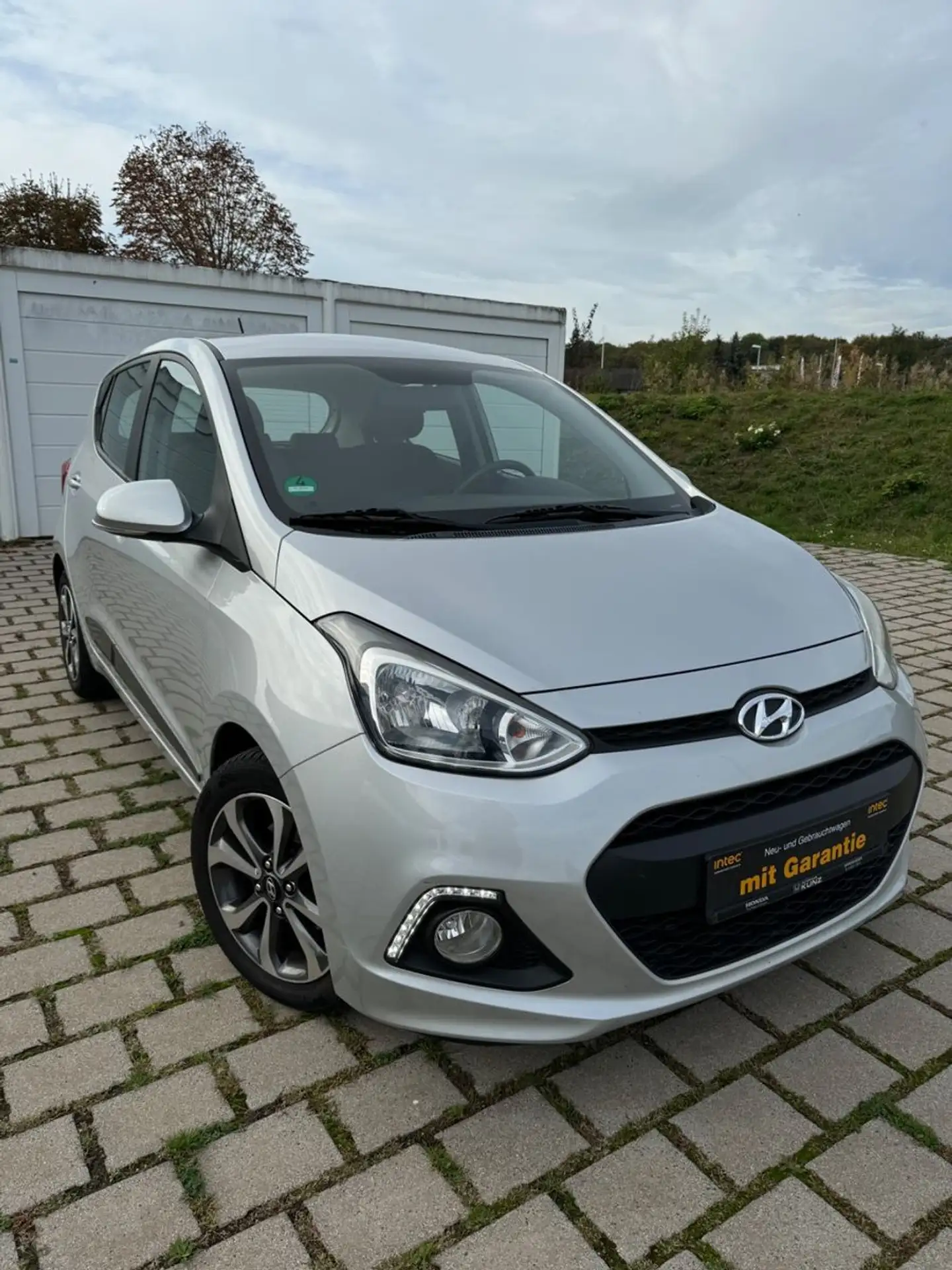 Hyundai - i10