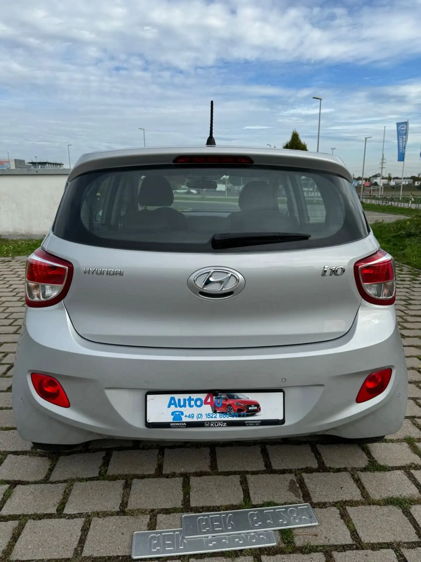 Hyundai - i10