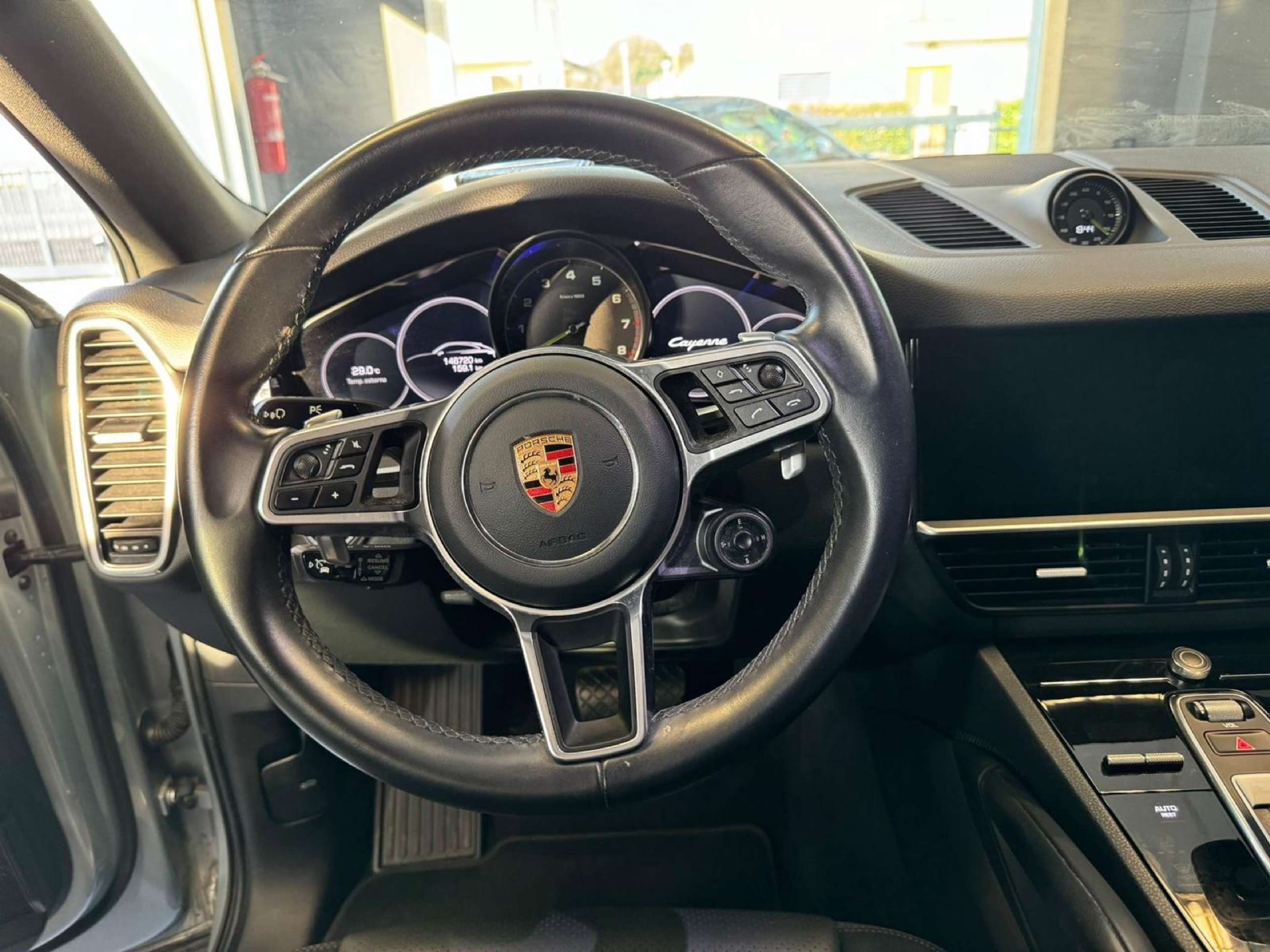 Porsche - Cayenne