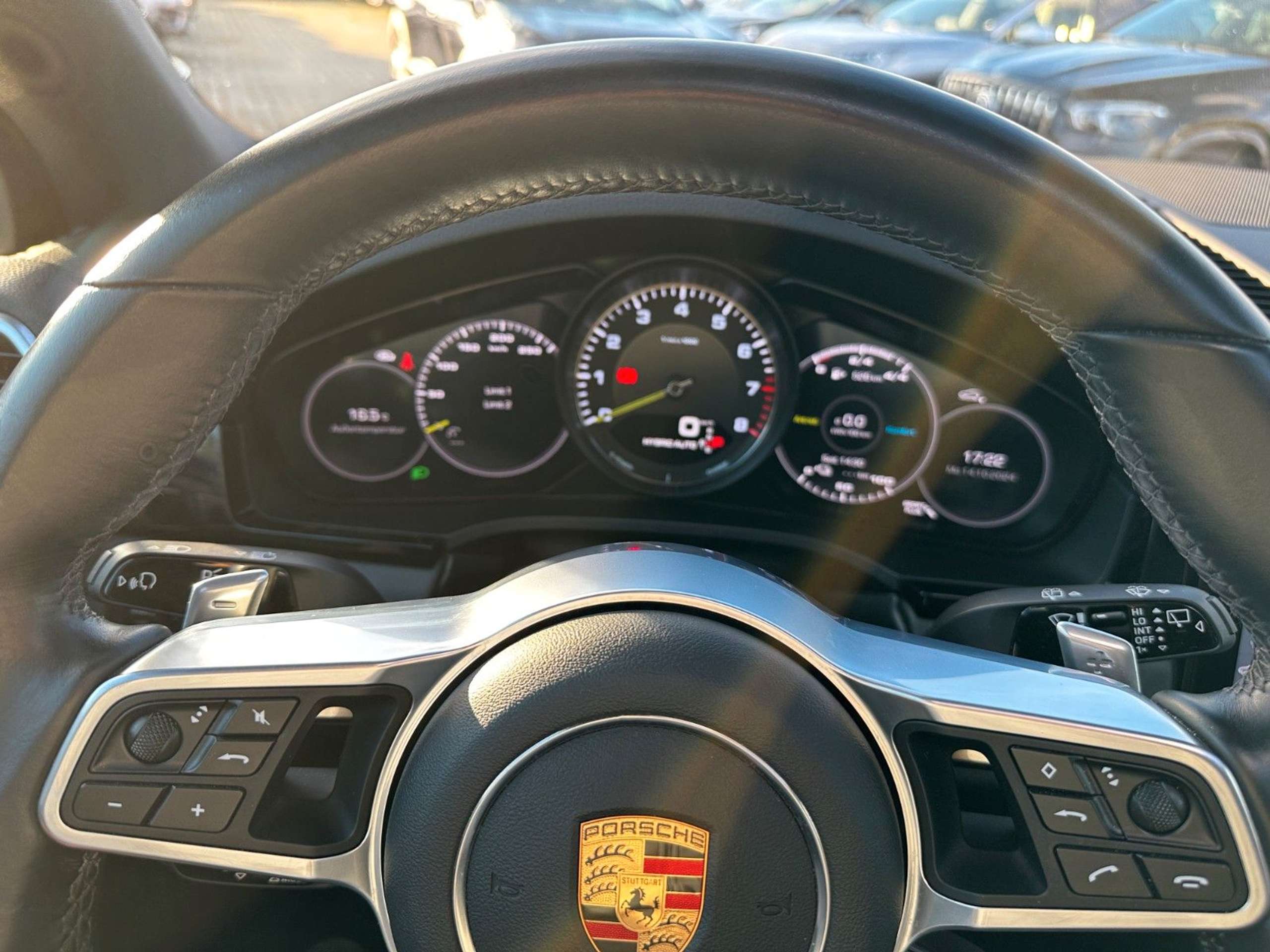 Porsche - Cayenne