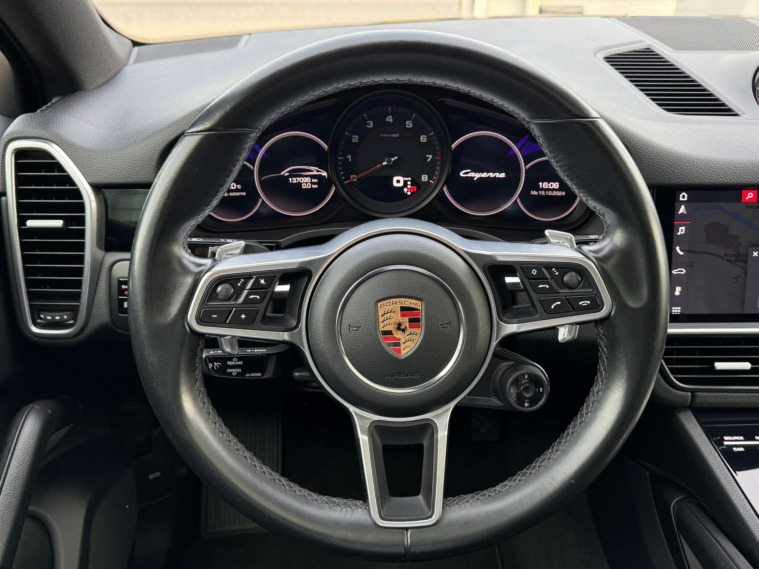 Porsche - Cayenne