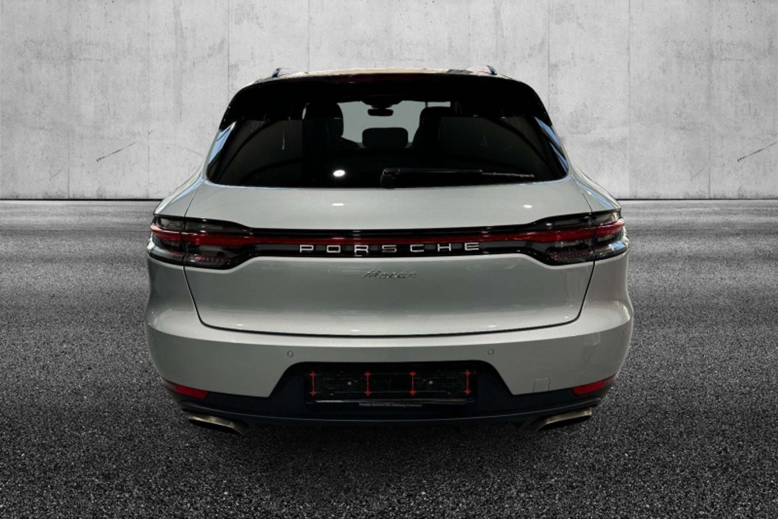 Porsche - Macan