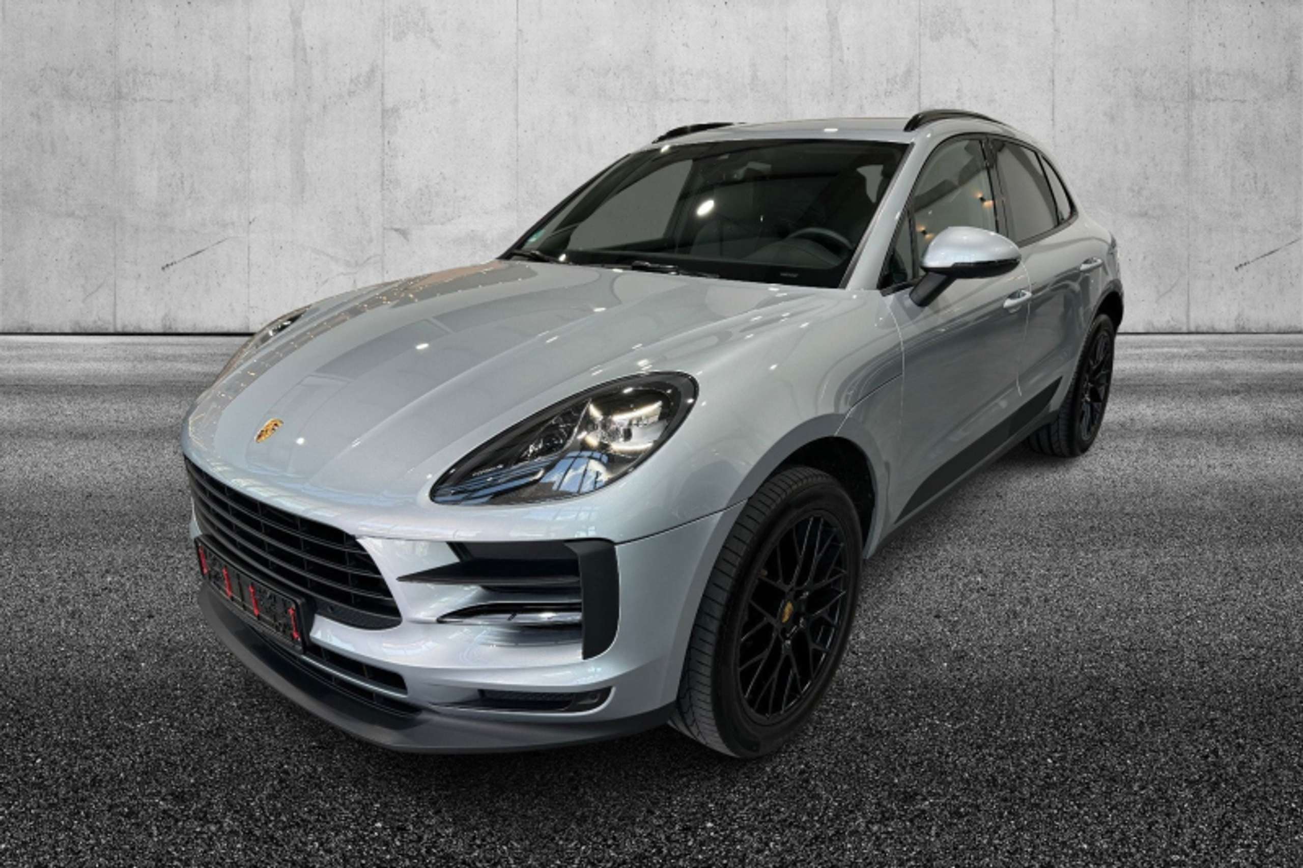 Porsche - Macan