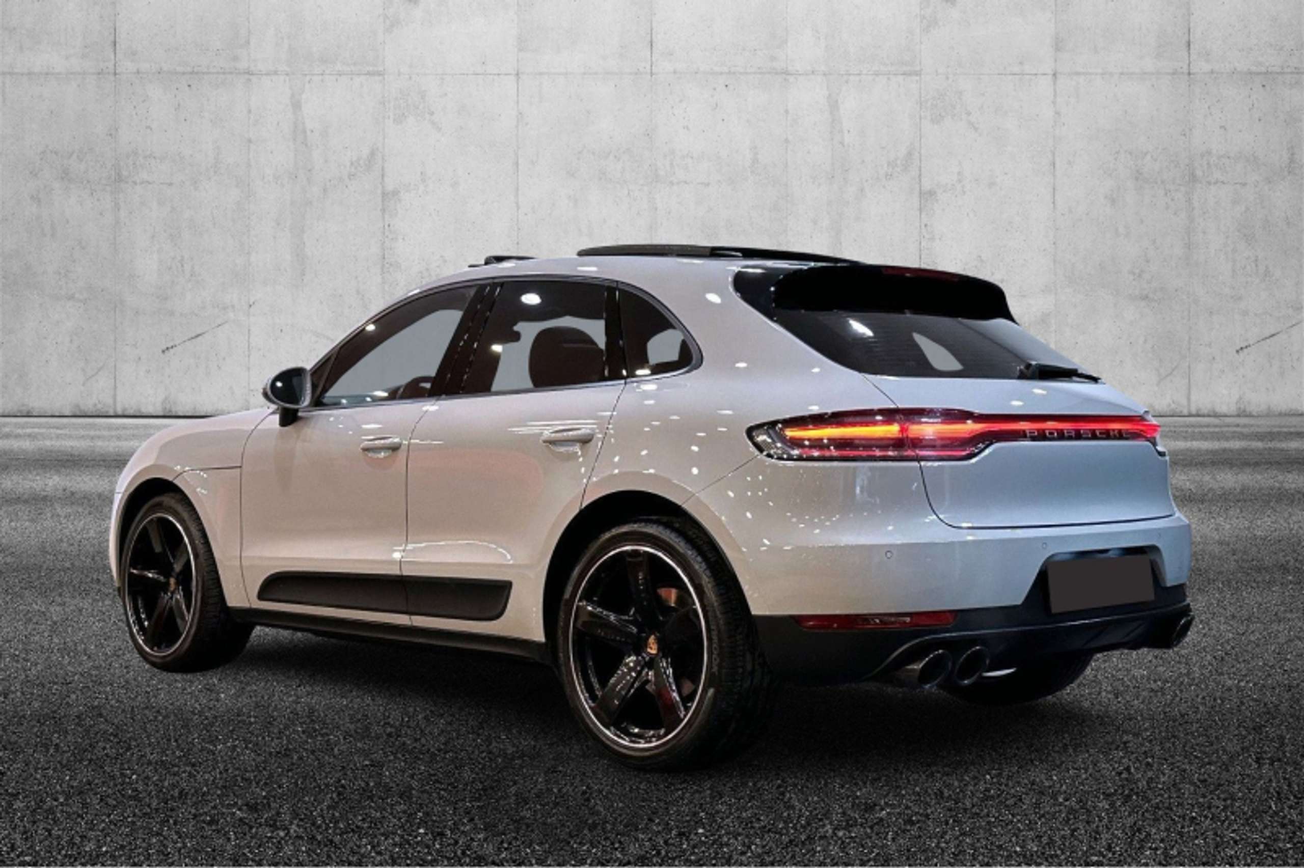 Porsche - Macan