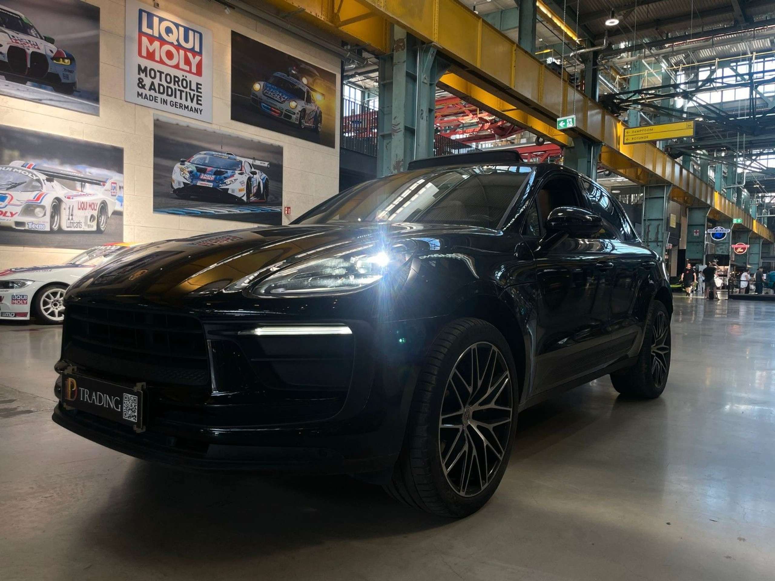 Porsche - Macan