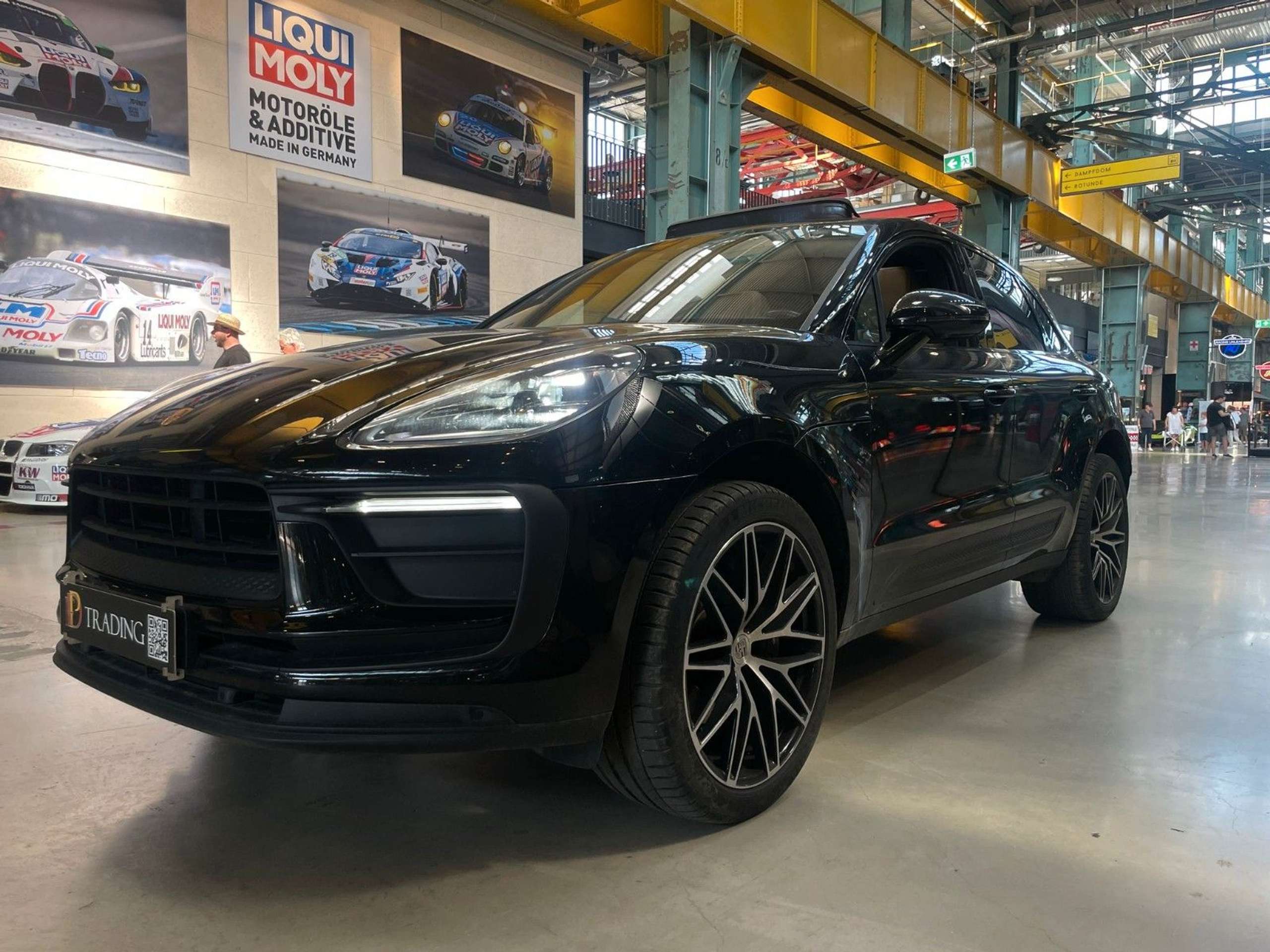 Porsche - Macan