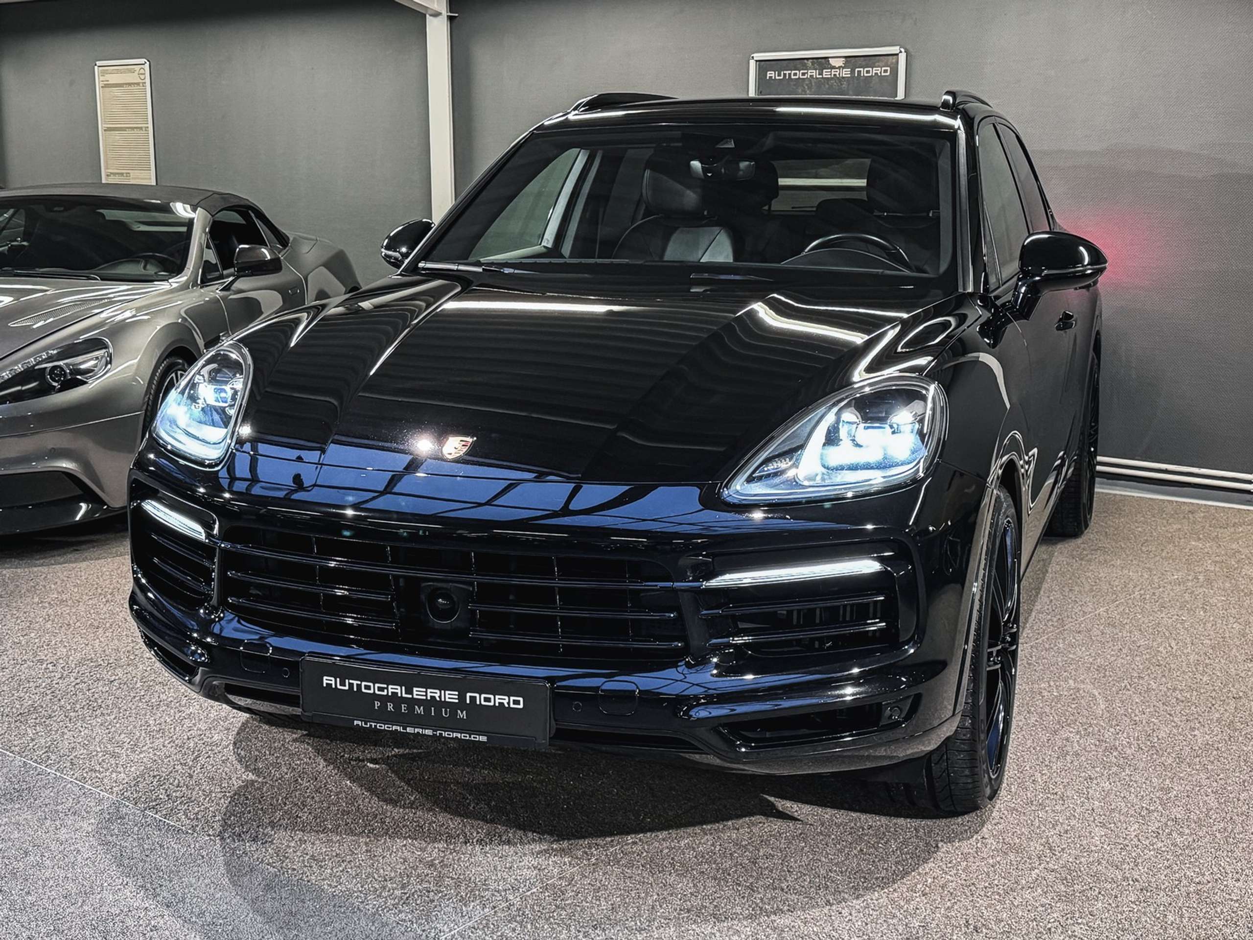 Porsche - Cayenne