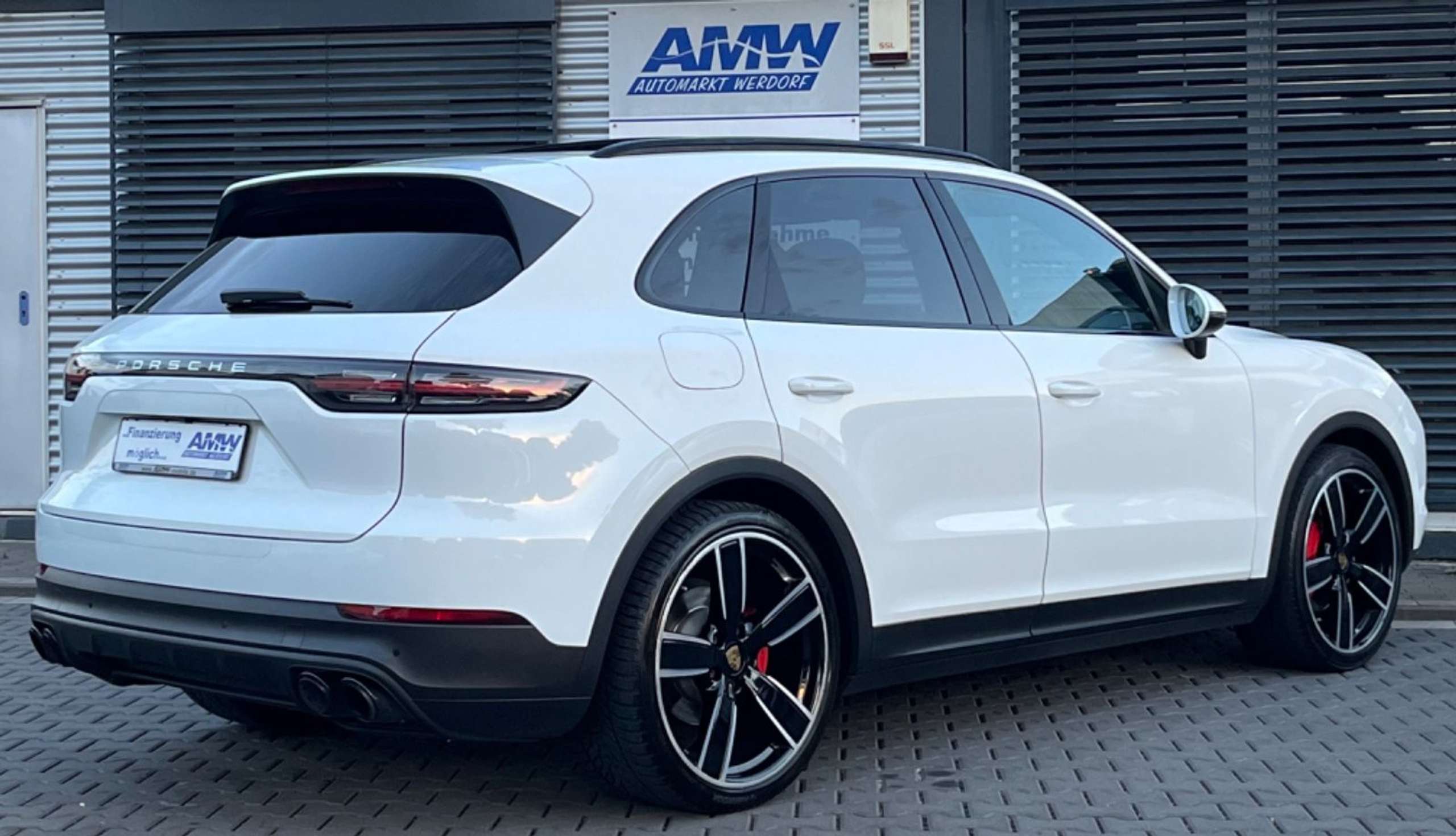 Porsche - Cayenne