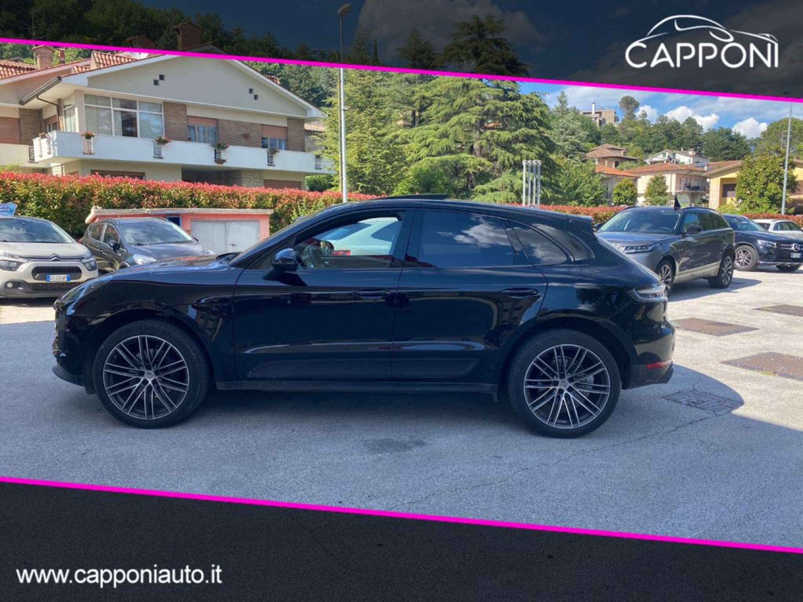 Porsche - Macan