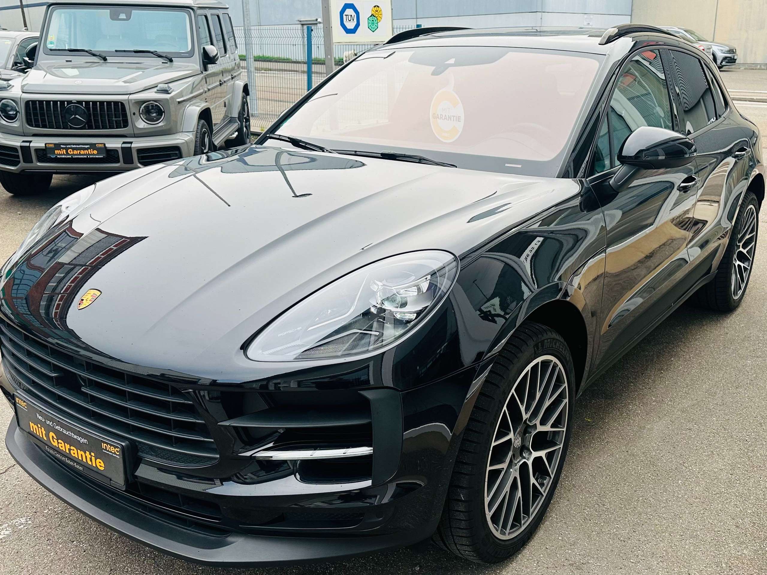 Porsche - Macan