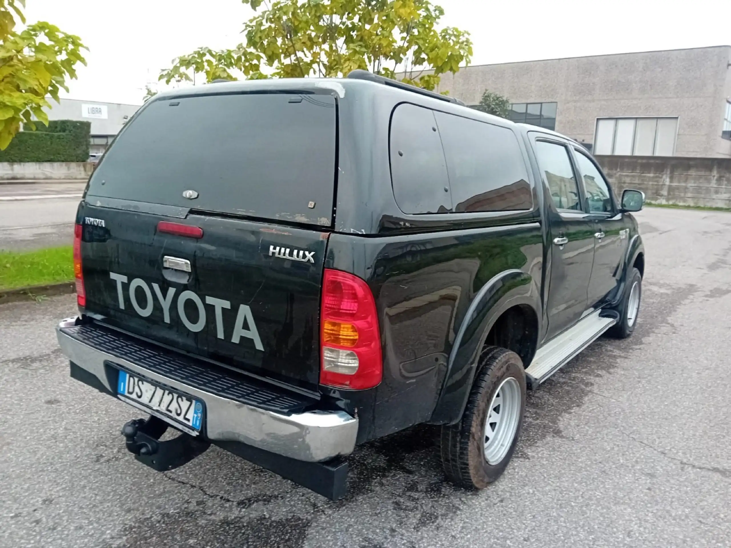 Toyota - Hilux