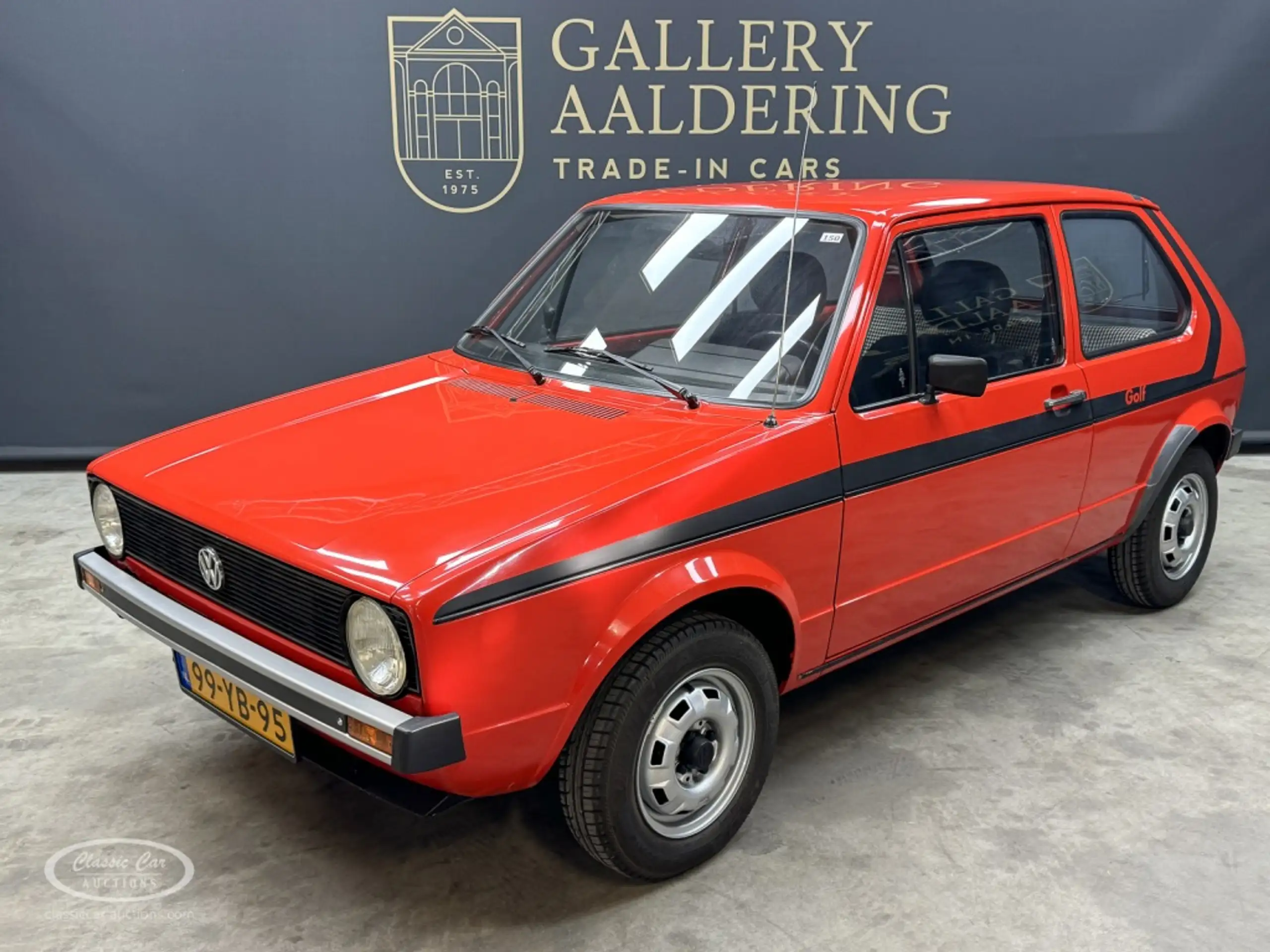 Volkswagen - Golf