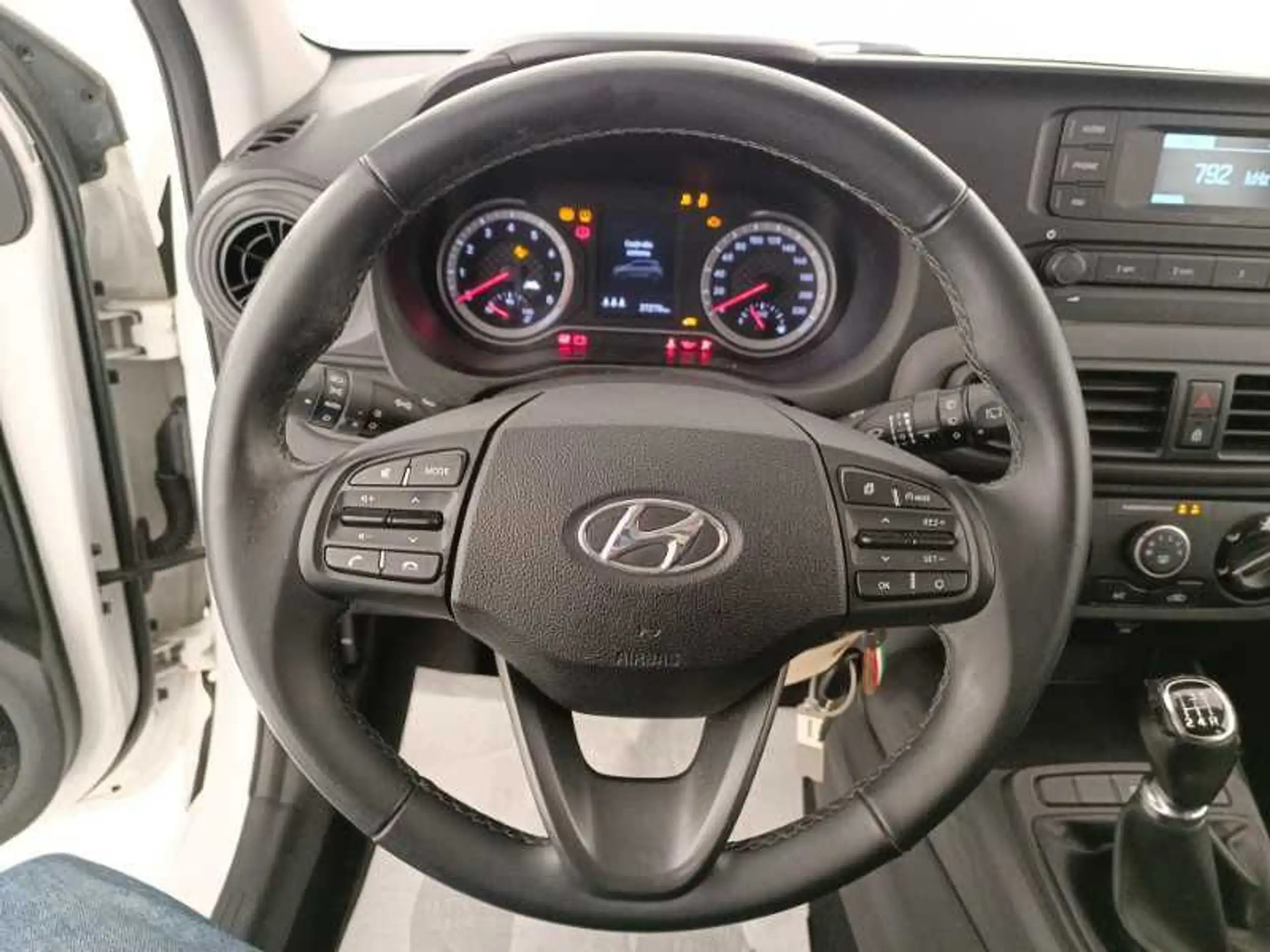 Hyundai - i10