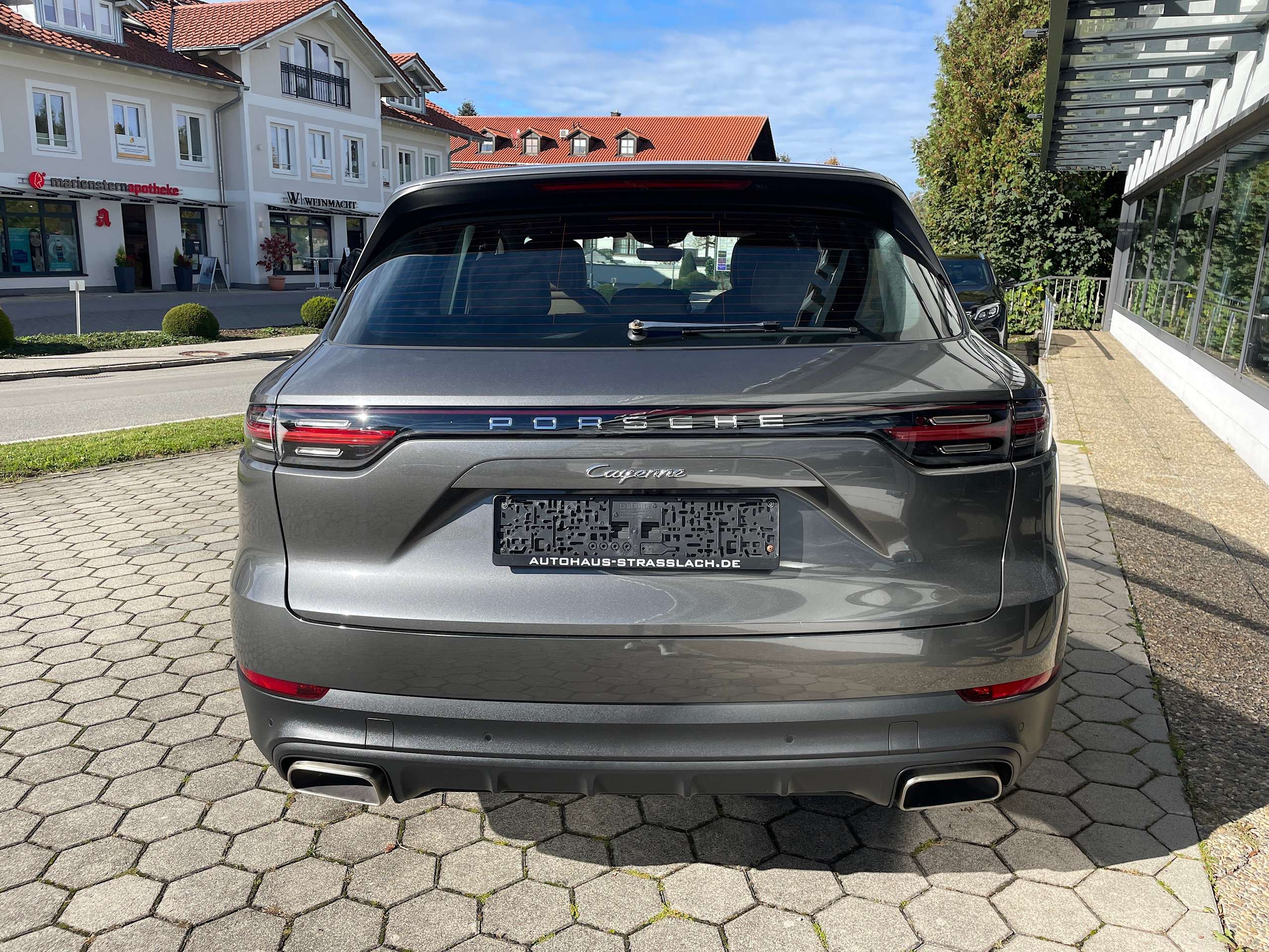 Porsche - Cayenne