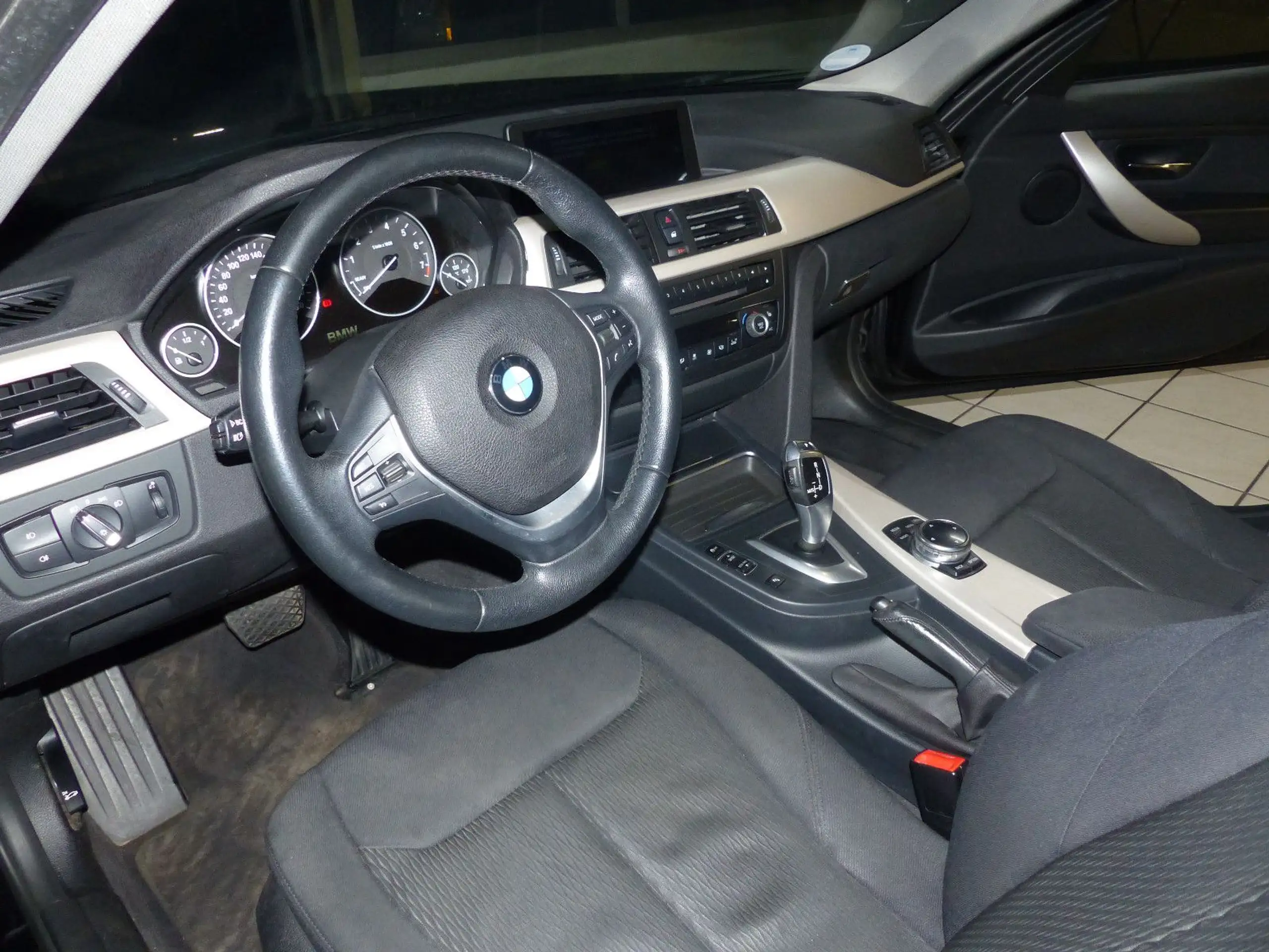 BMW - 316