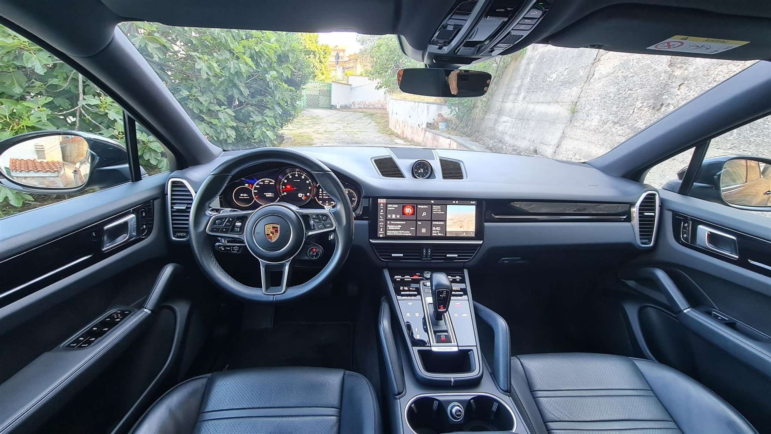 Porsche - Cayenne