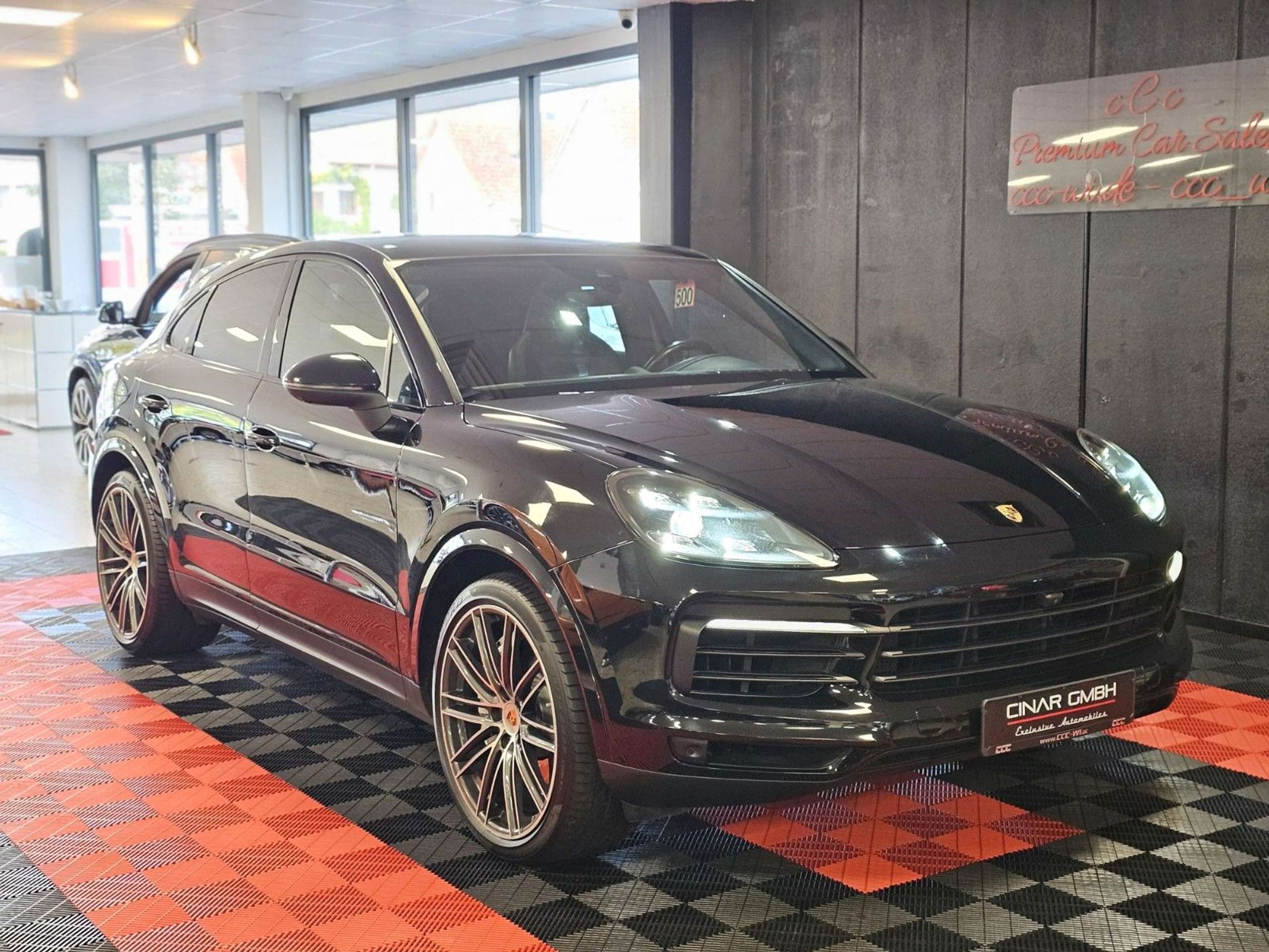 Porsche - Cayenne