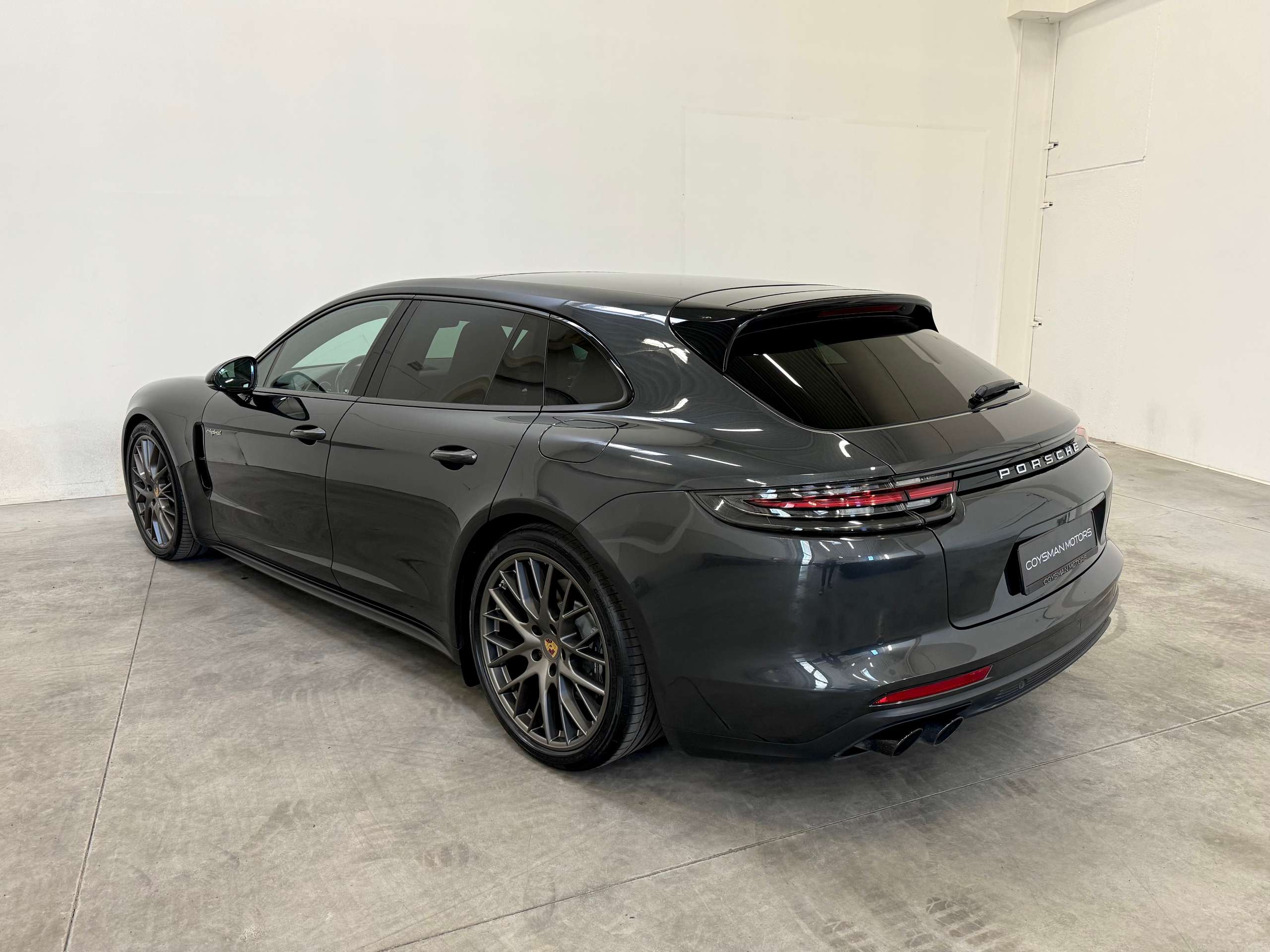 Porsche - Panamera