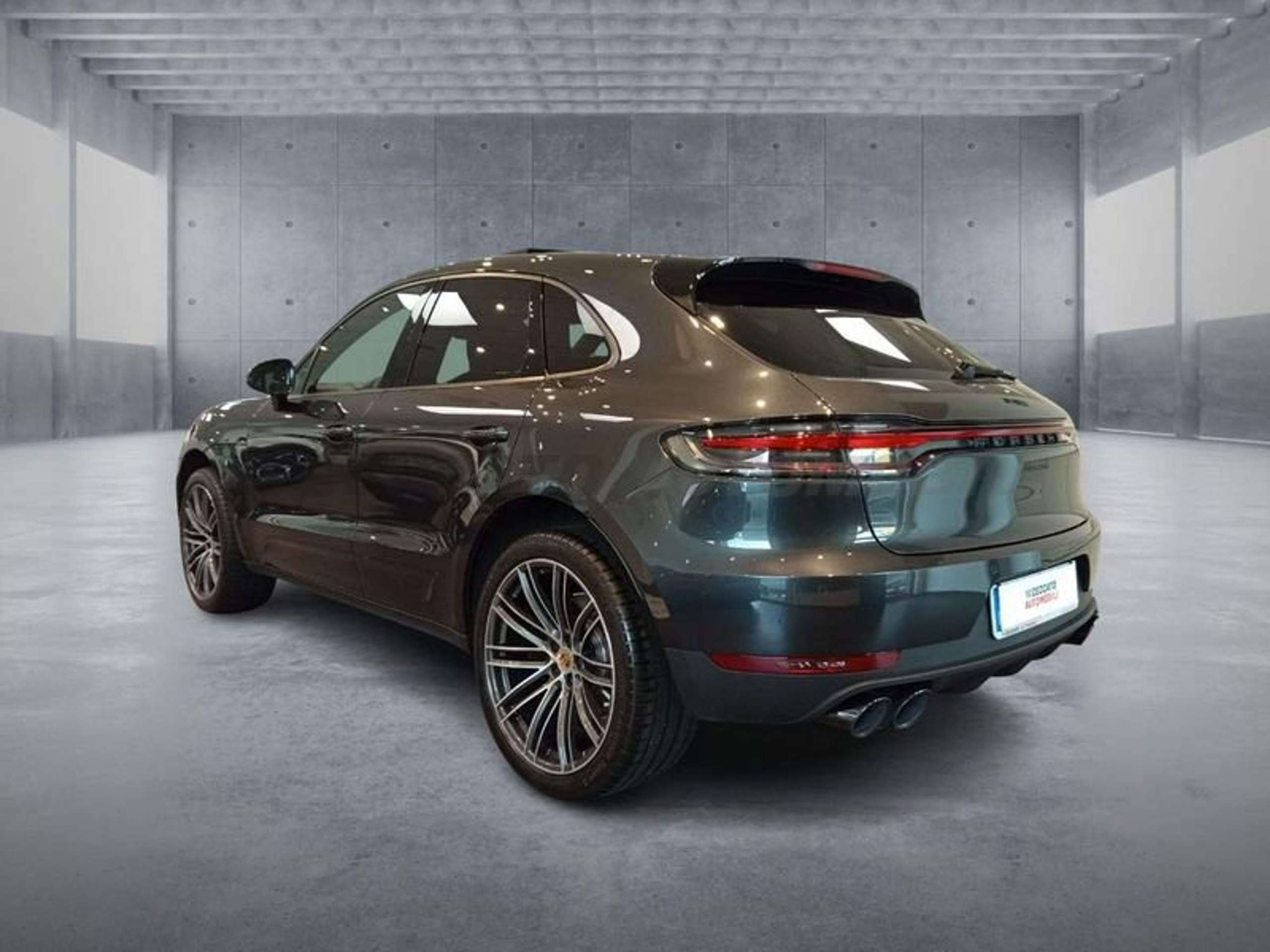 Porsche - Macan