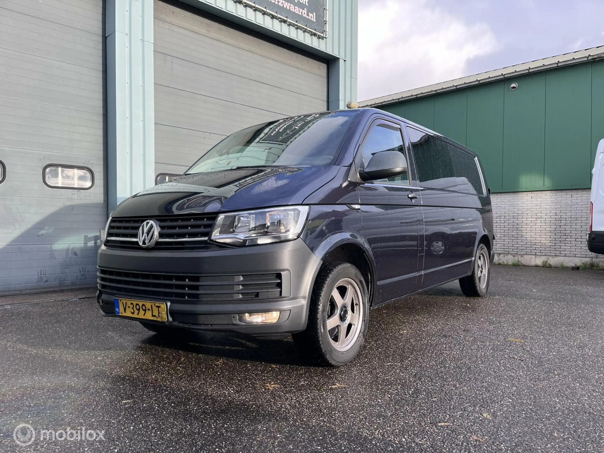 Volkswagen - T6 Transporter