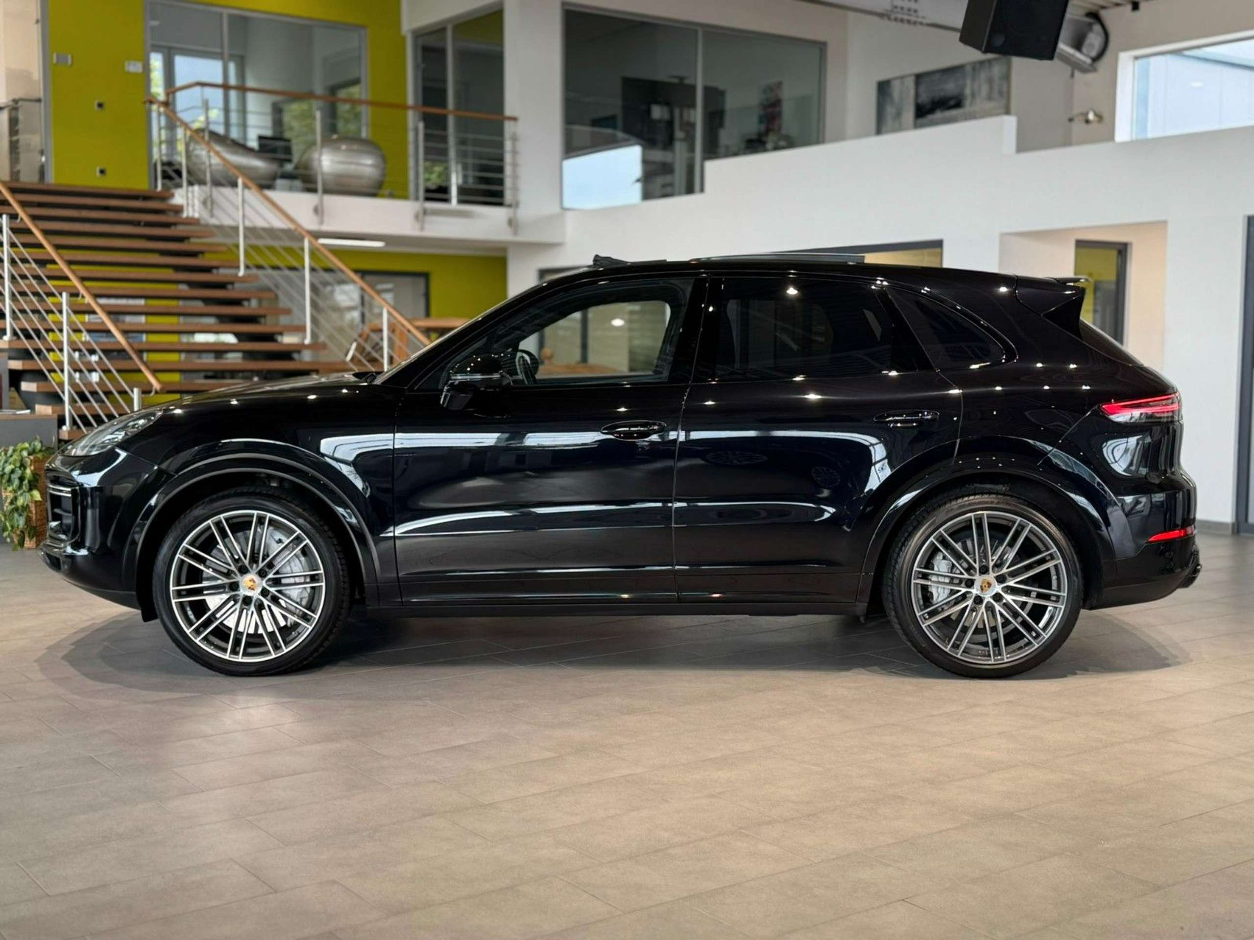 Porsche - Cayenne