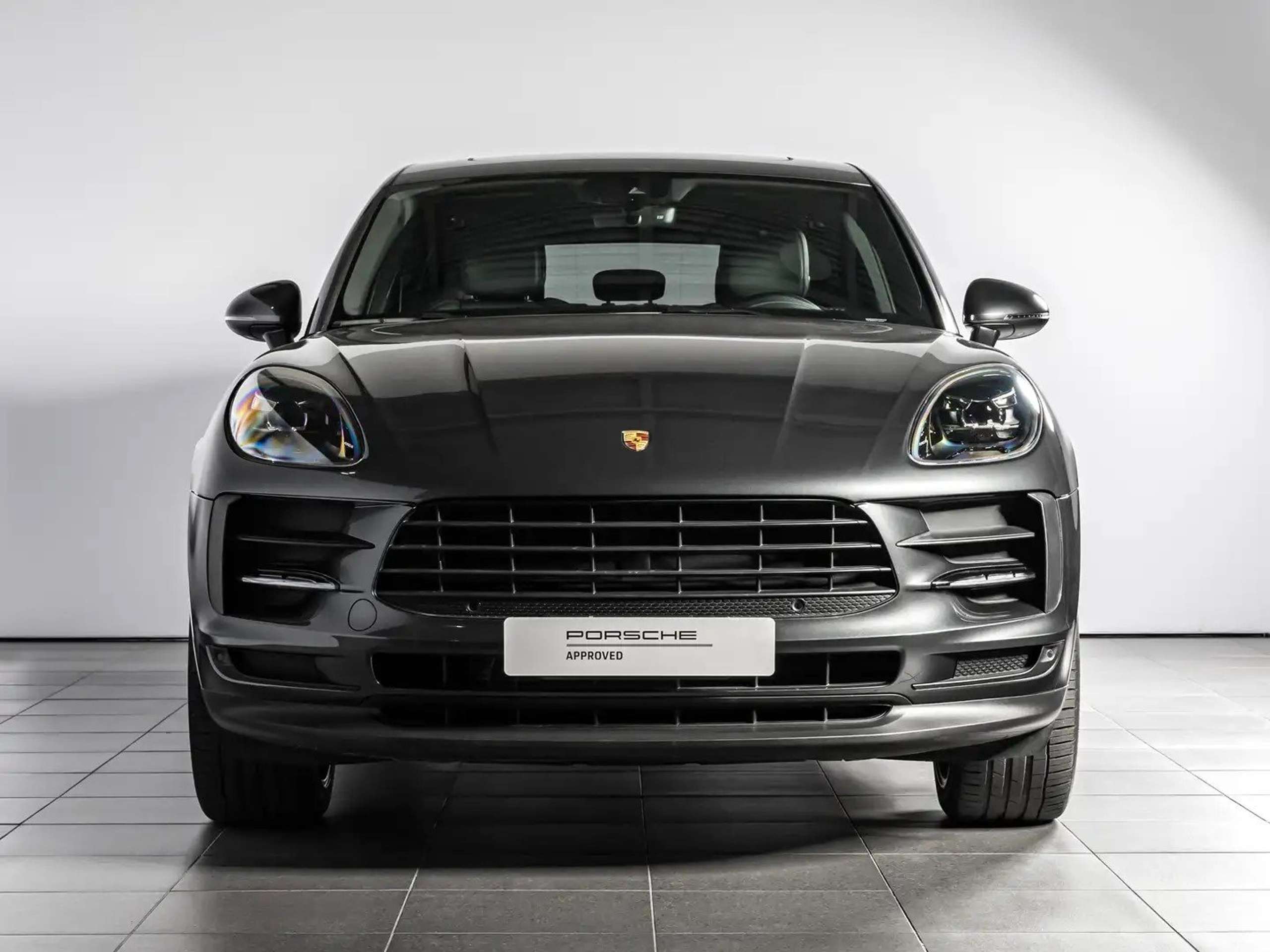 Porsche - Macan