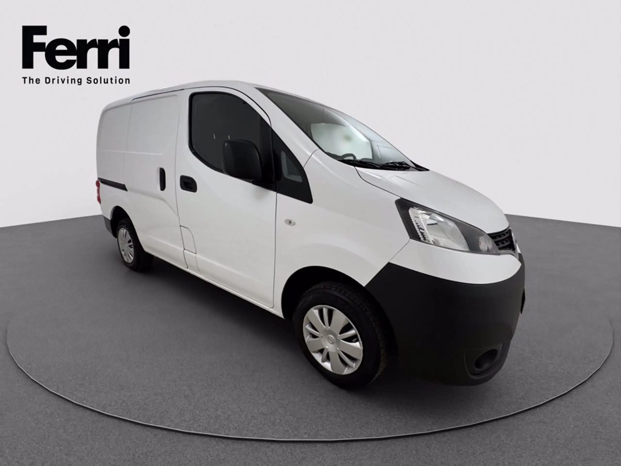 Nissan - NV200