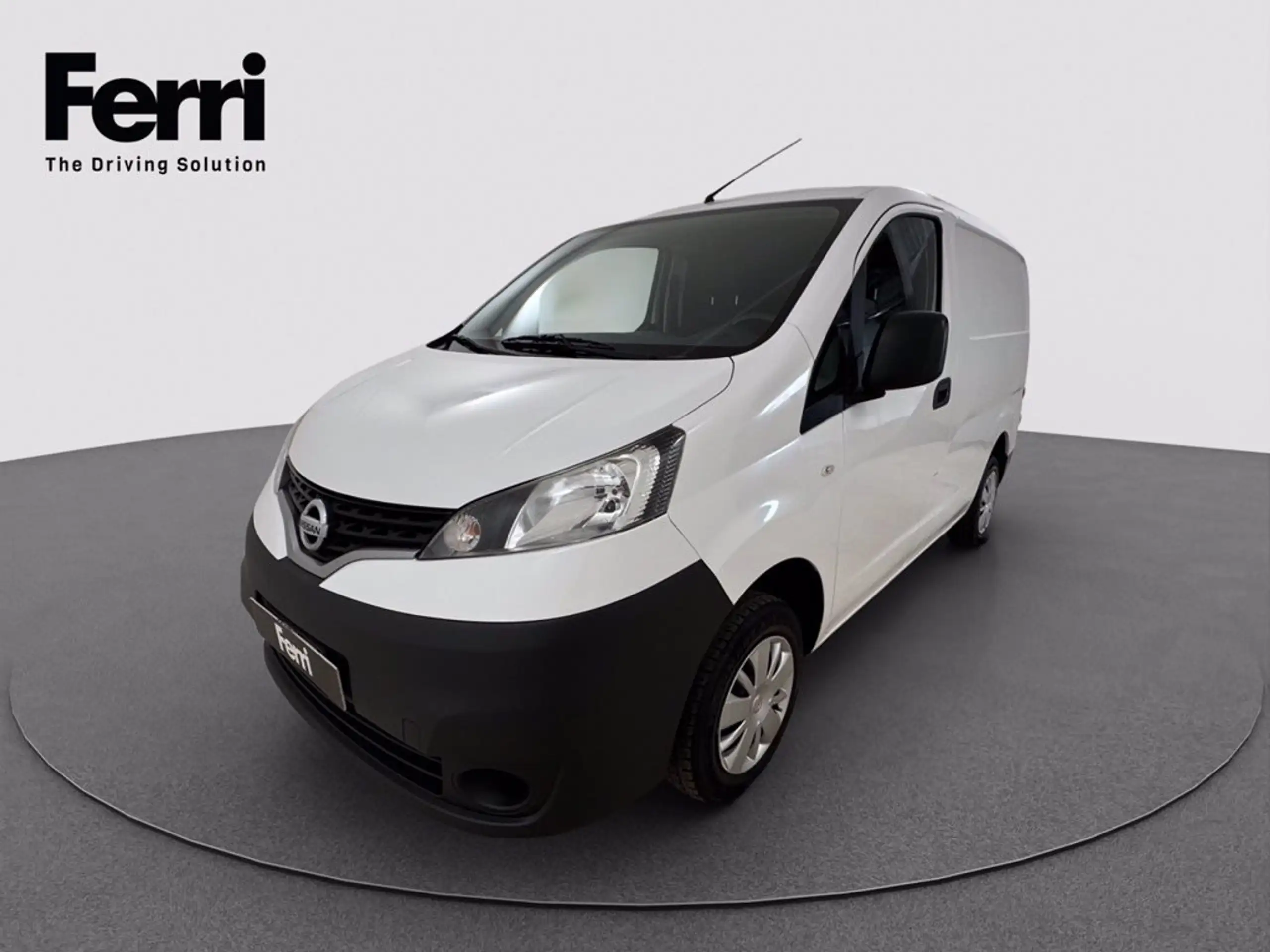 Nissan - NV200