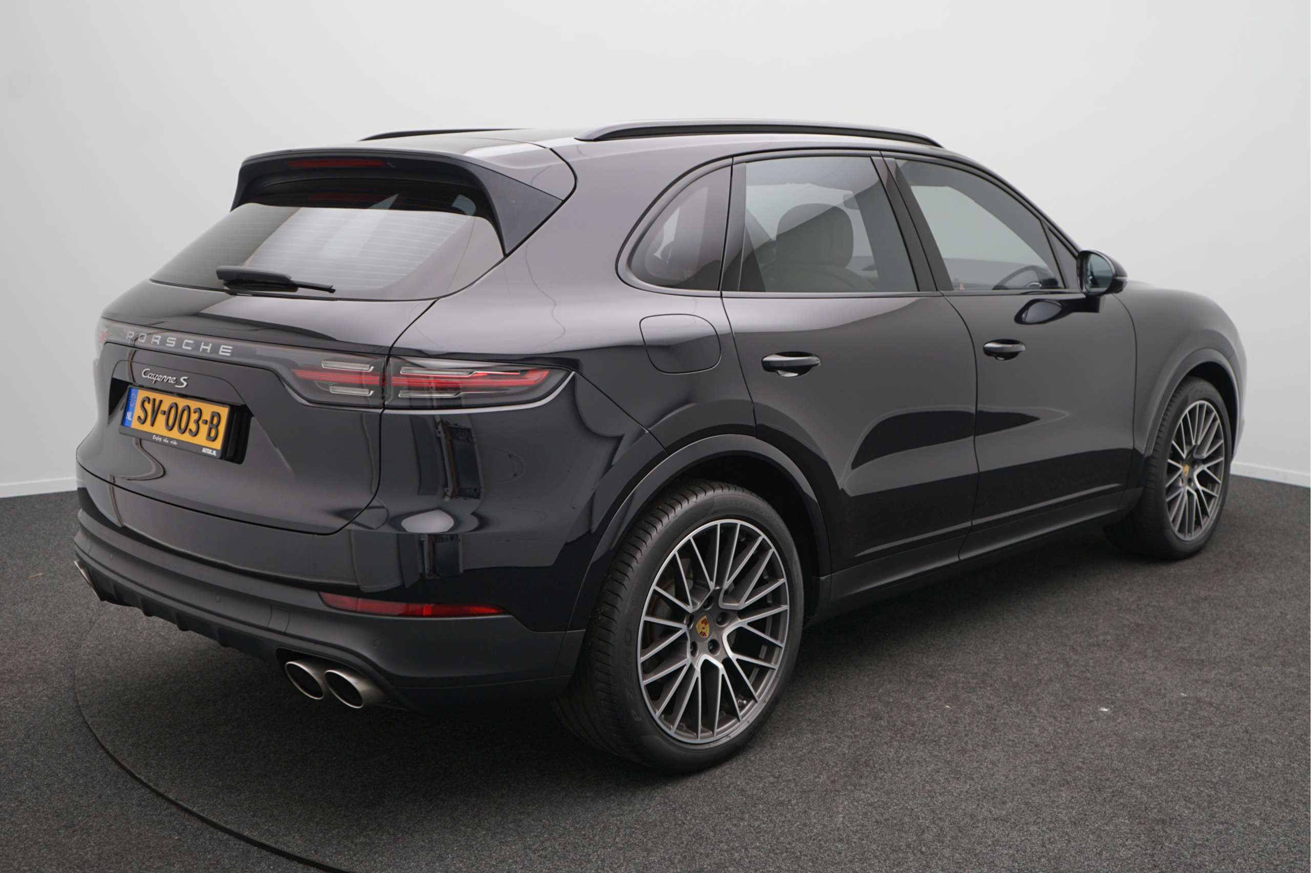 Porsche - Cayenne