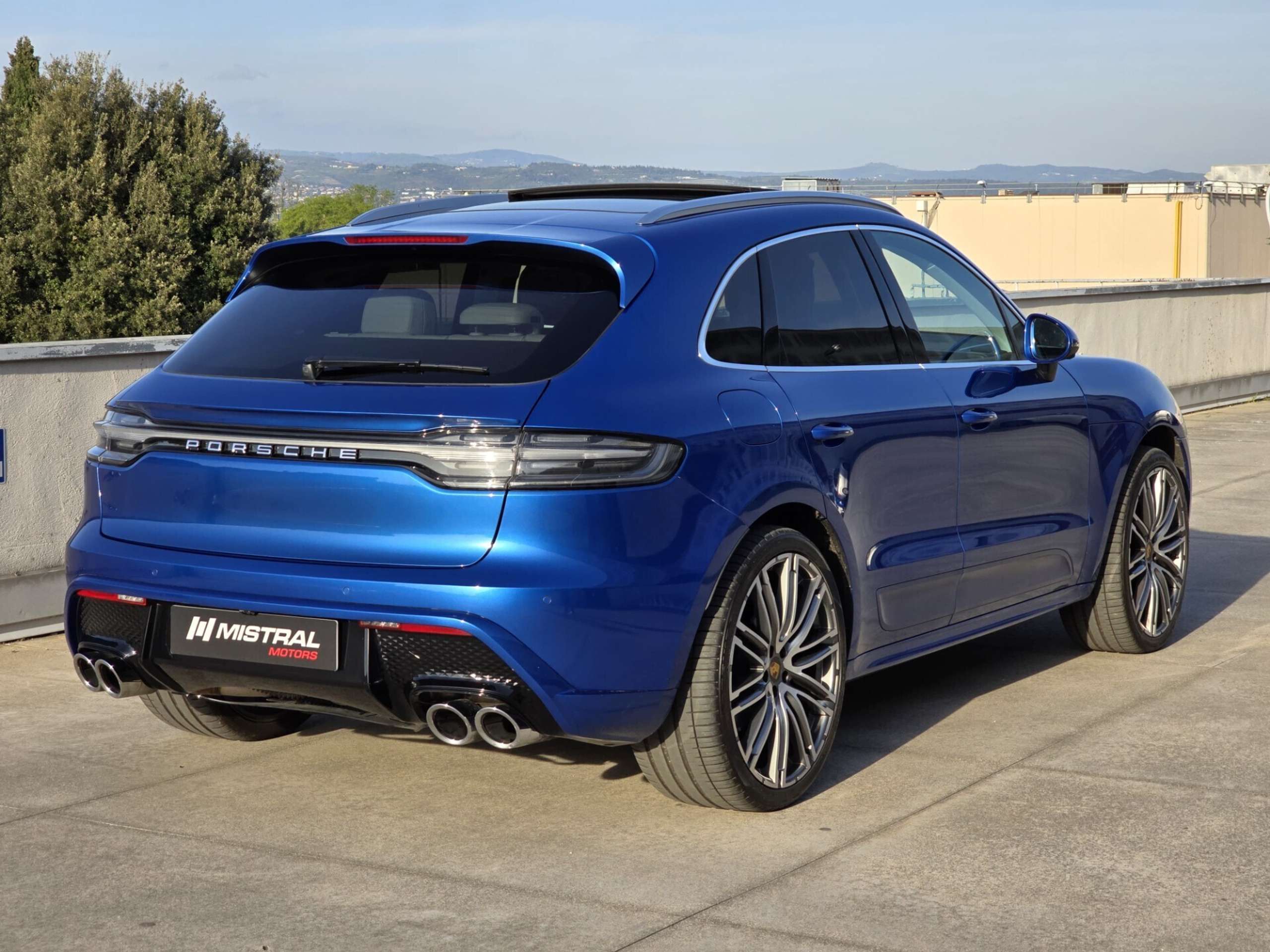 Porsche - Macan