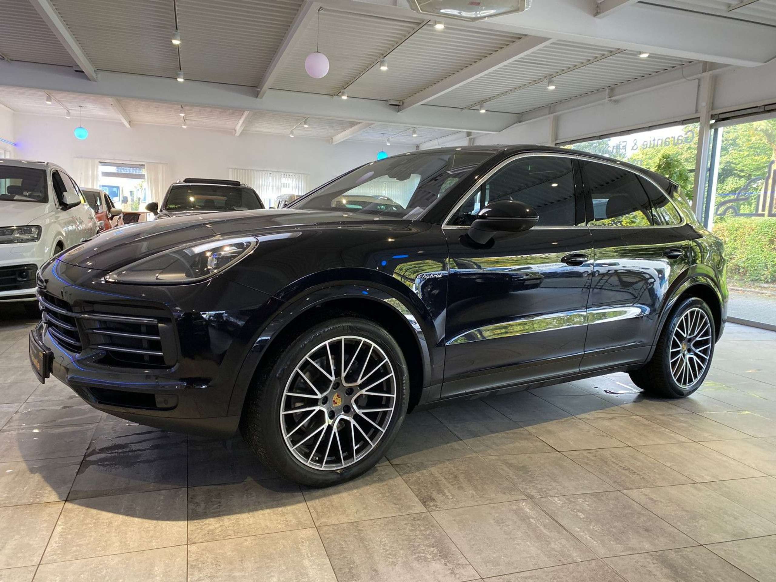 Porsche - Cayenne