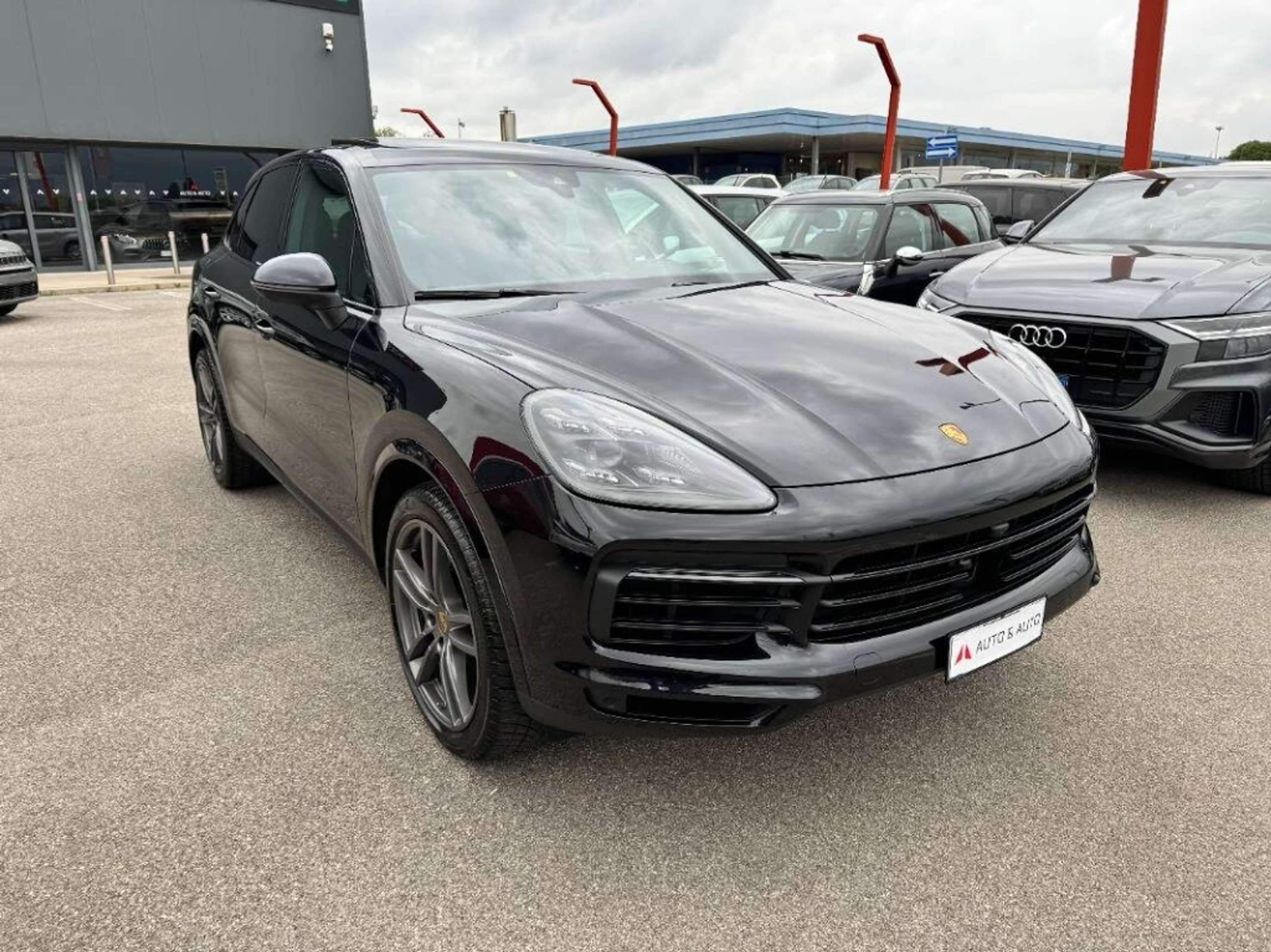 Porsche - Cayenne