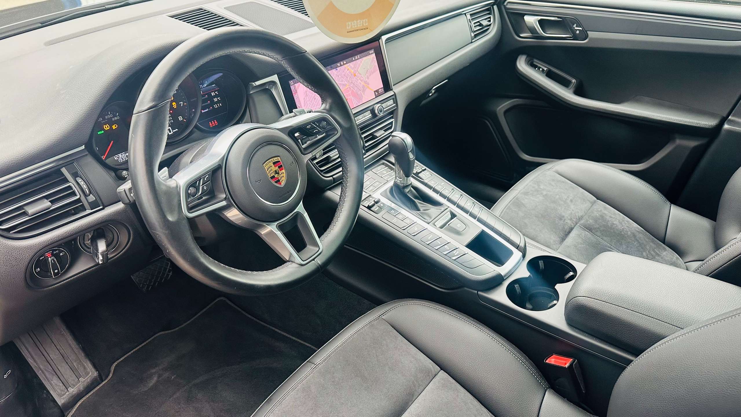 Porsche - Macan