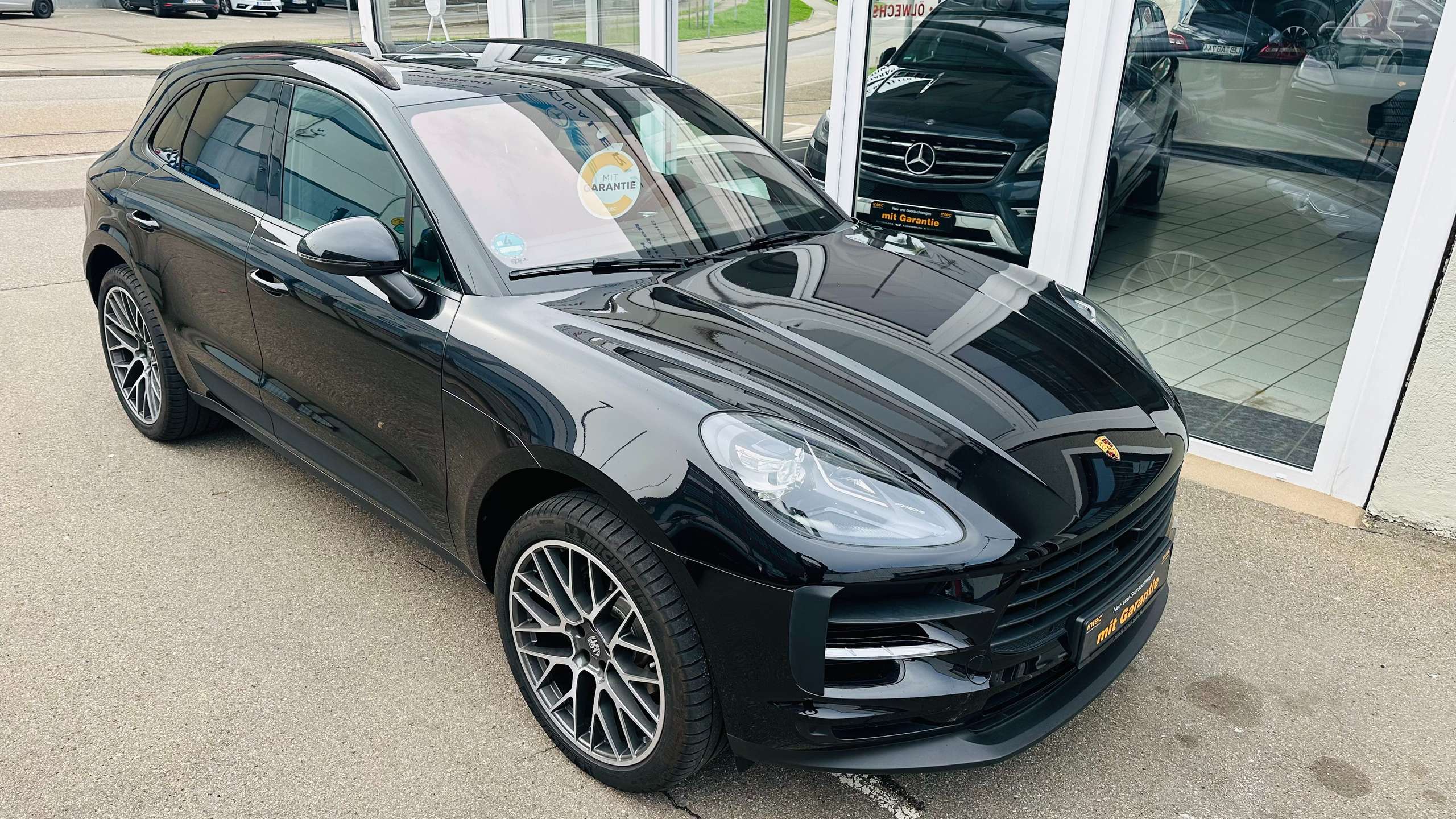 Porsche - Macan