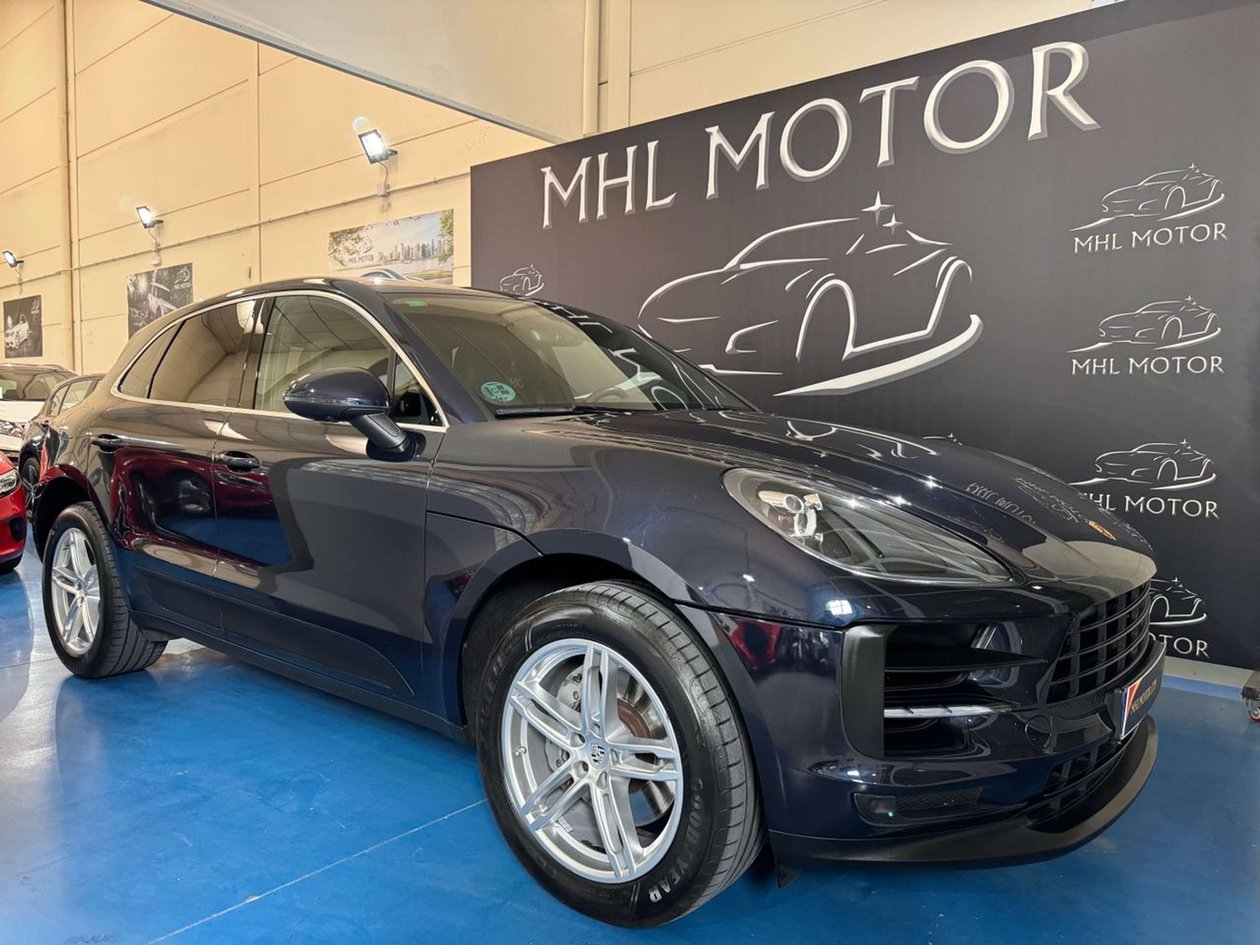 Porsche - Macan