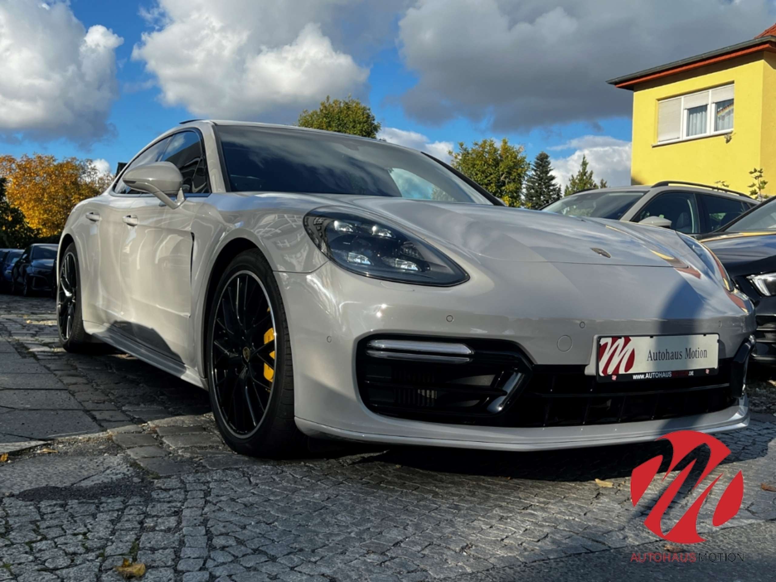 Porsche - Panamera