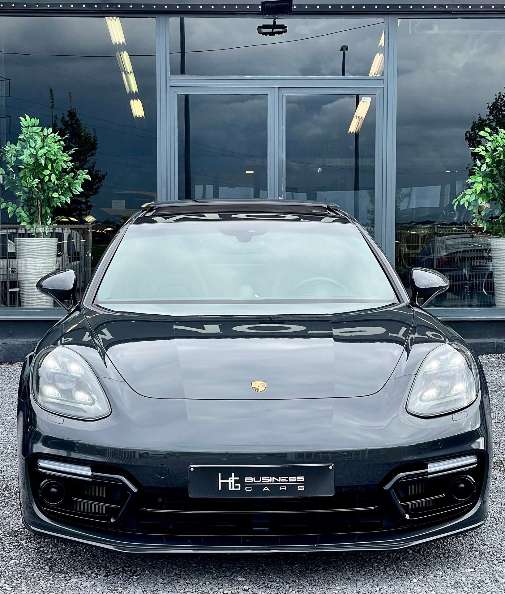 Porsche - Panamera