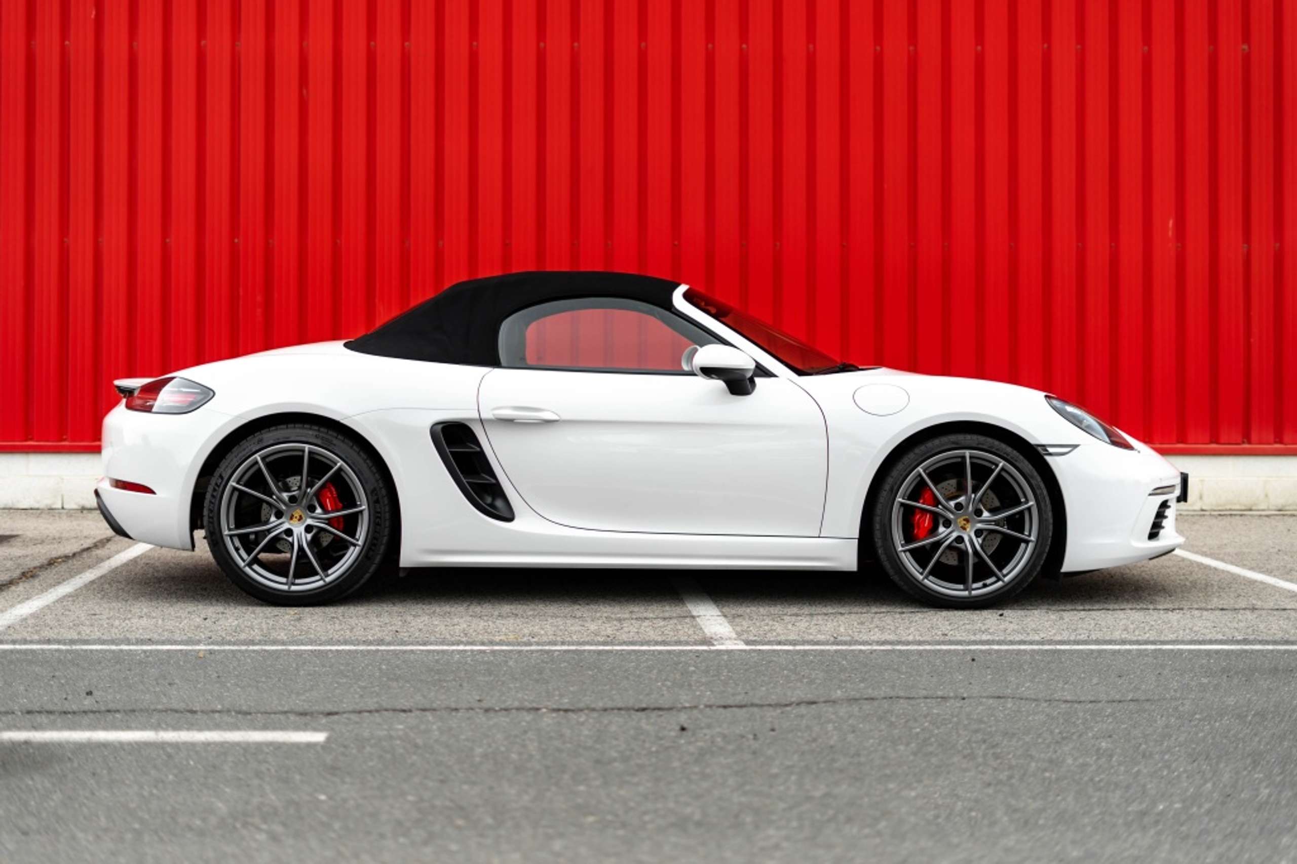 Porsche - Boxster